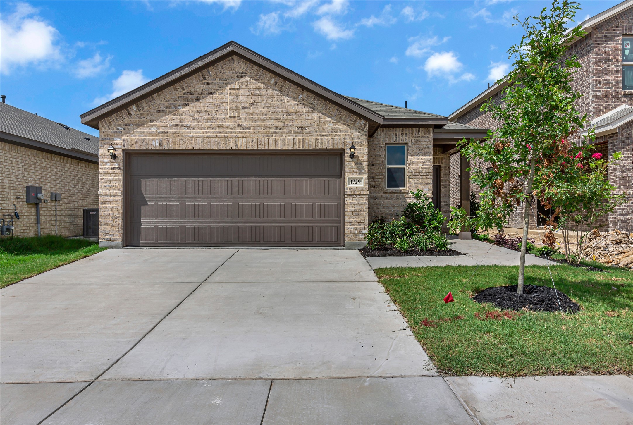 1729 Hazer Lane Mesquite TX 75149