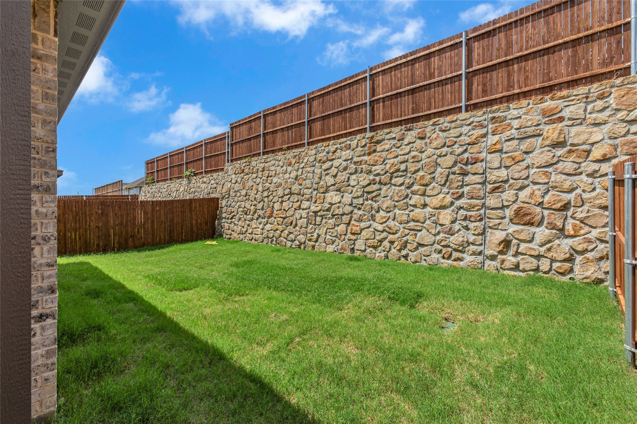 1729 Hazer Lane Mesquite TX 75149