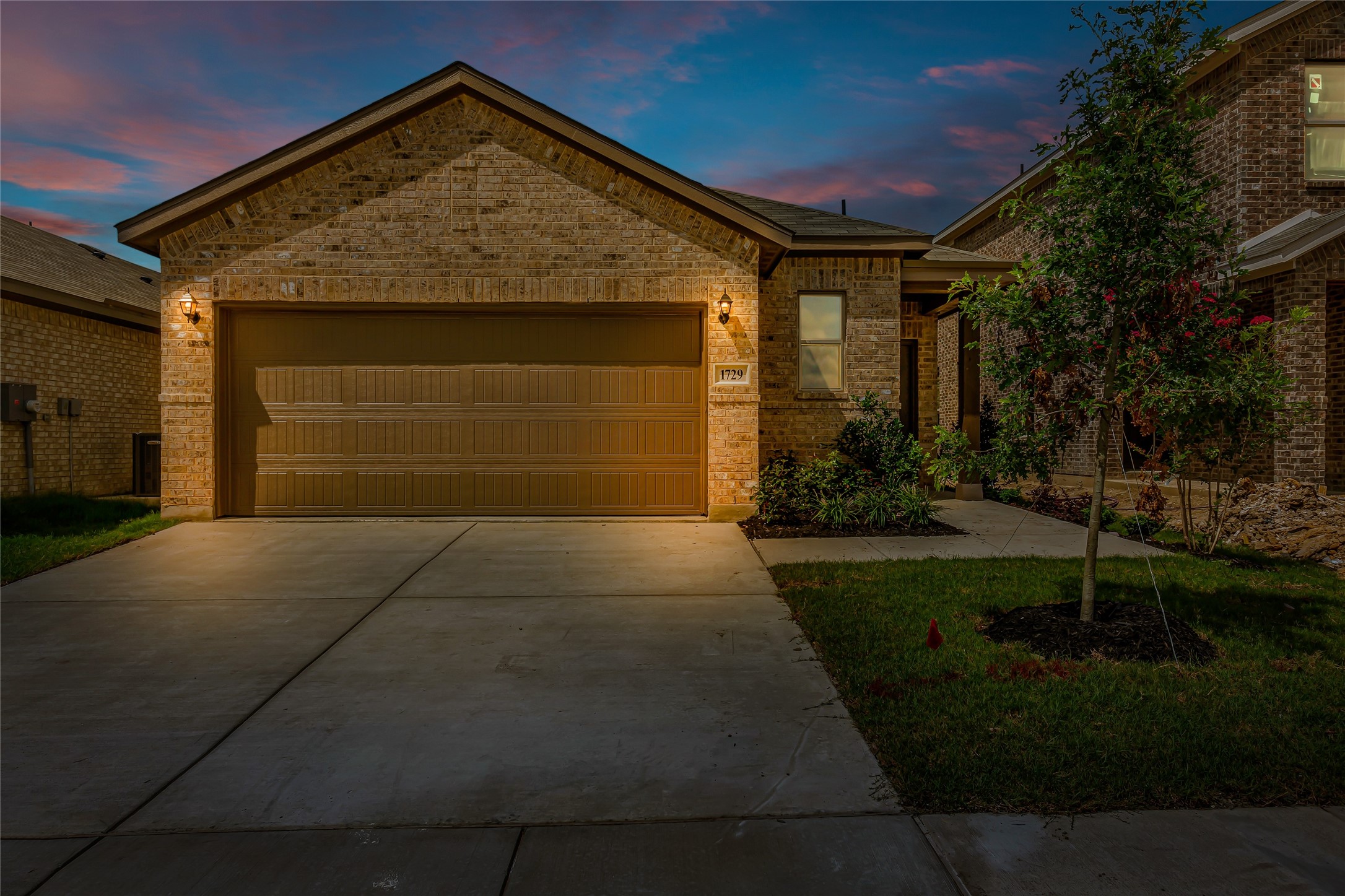 1729 Hazer Lane Mesquite TX 75149