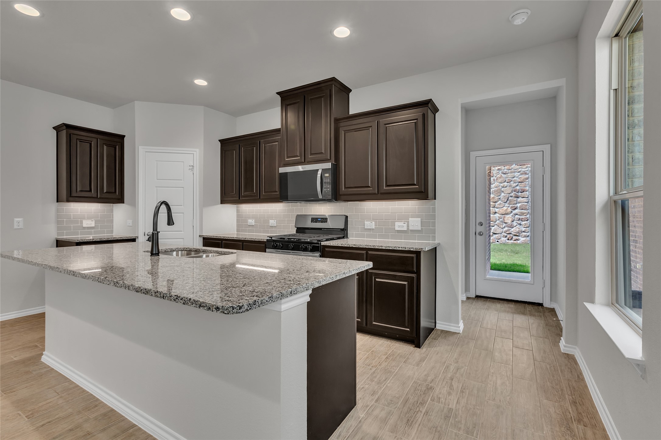 1729 Hazer Lane Mesquite TX 75149