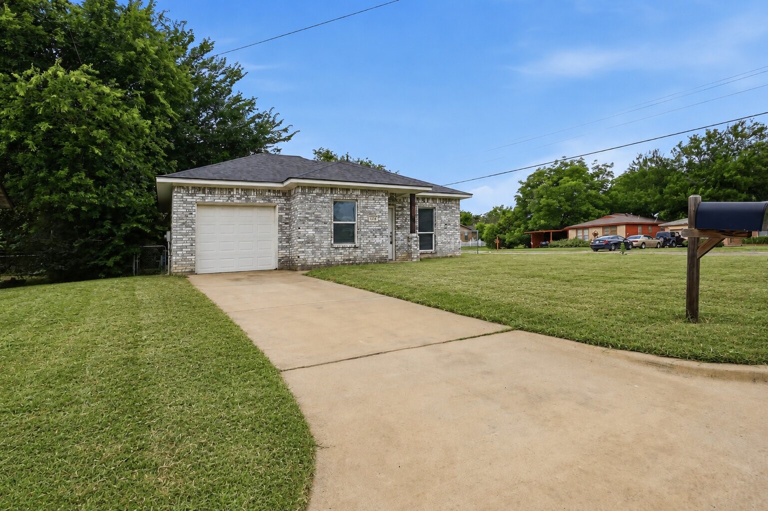 1315 Joslin Street Cleburne TX 76033