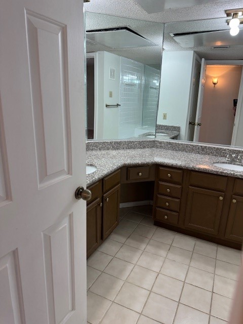 16301 Ledgemont Lane Addison TX 75001