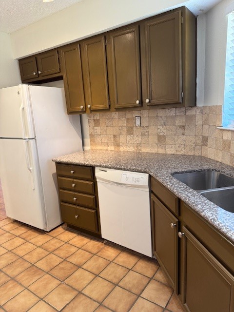 16301 Ledgemont Lane Addison TX 75001