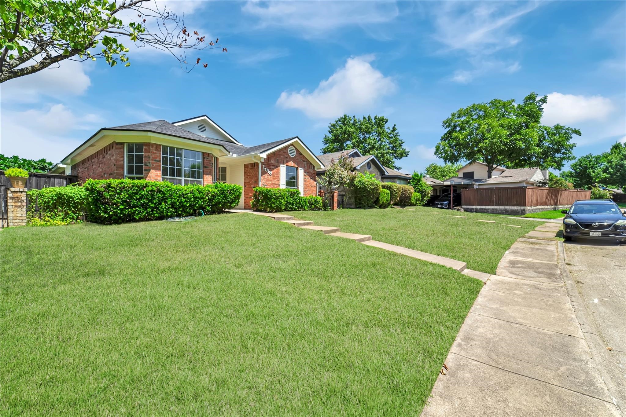 1019 Sanders Drive Duncanville TX 75137