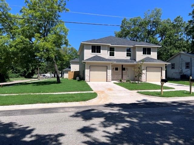 318 S Main Street Bonham TX 75418