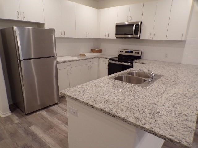 318 S Main Street Bonham TX 75418