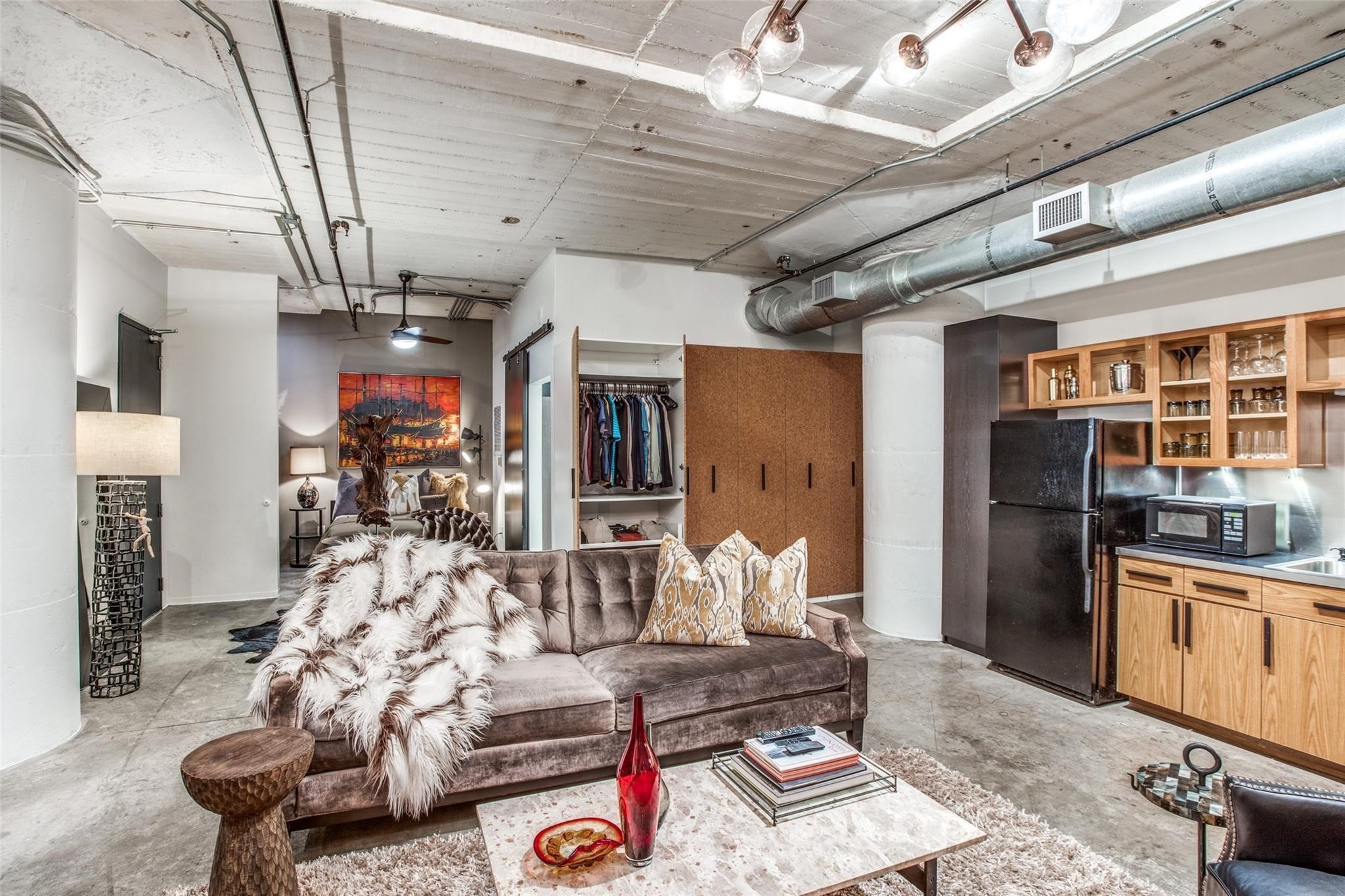 1122 Jackson Street Dallas TX 75202
