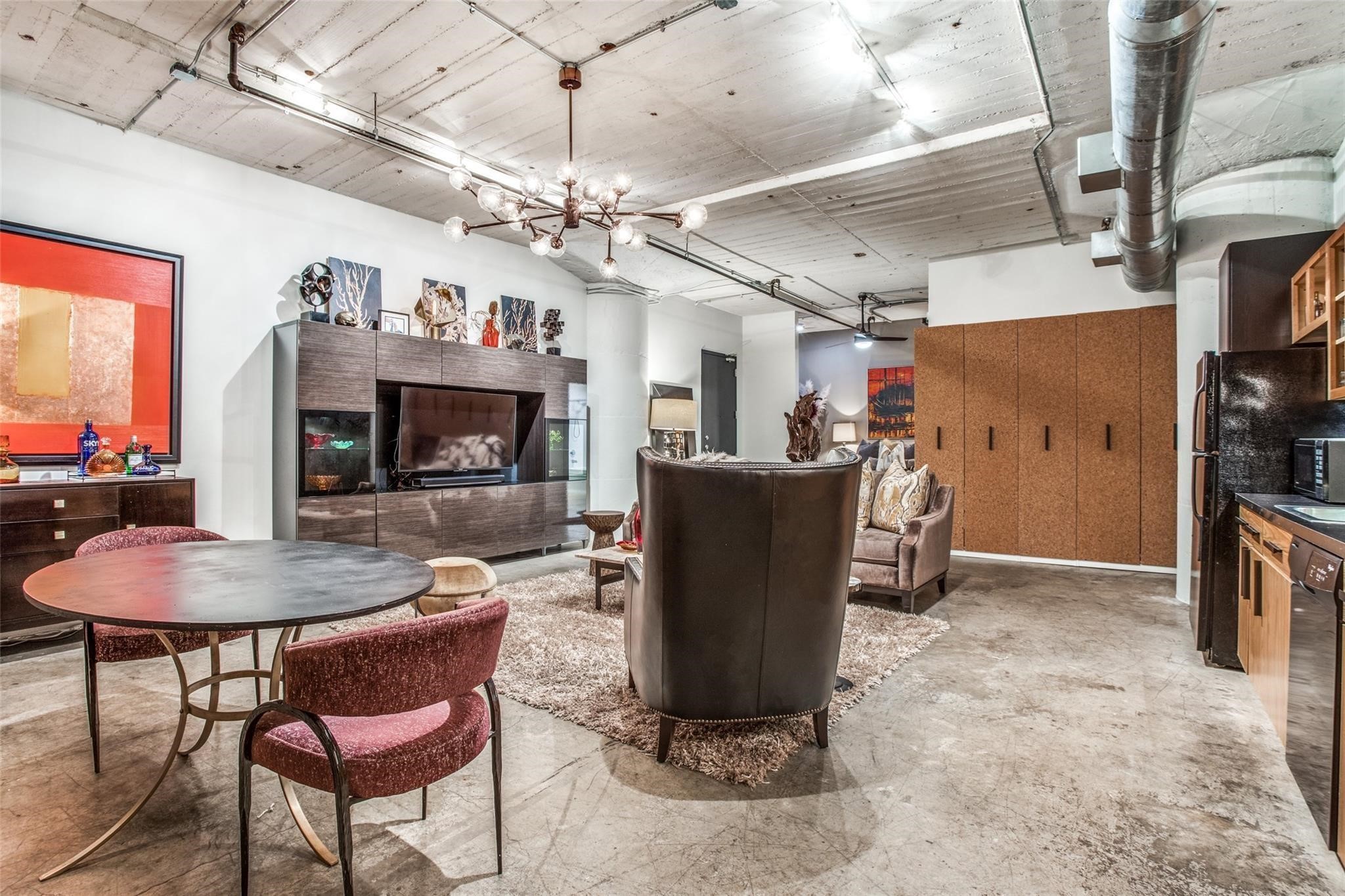 1122 Jackson Street Dallas TX 75202