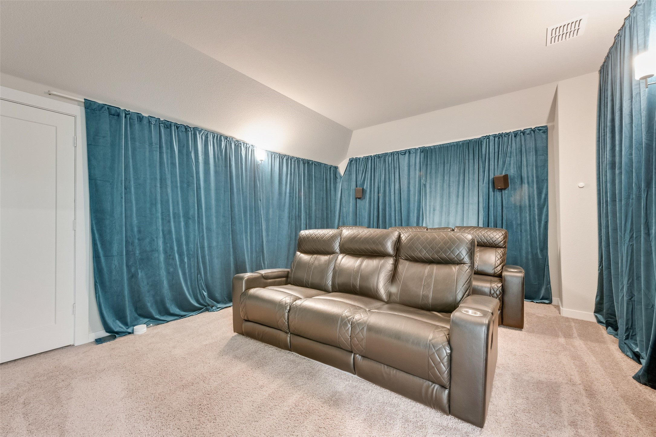 211 Coyote Creek Drive Lavon TX 75166