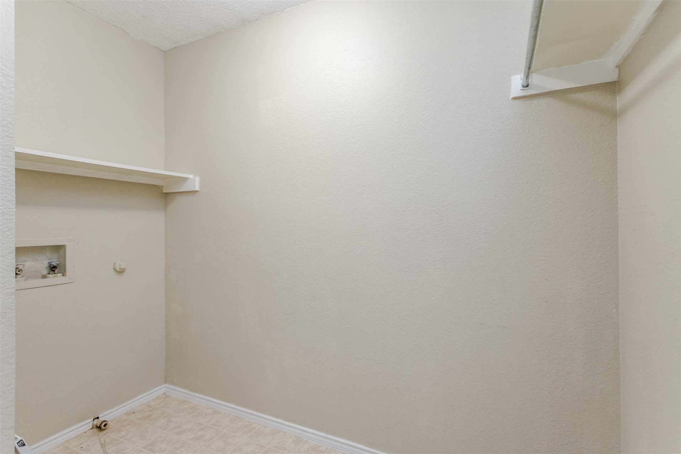1308 Dundee Drive Arlington TX 76002