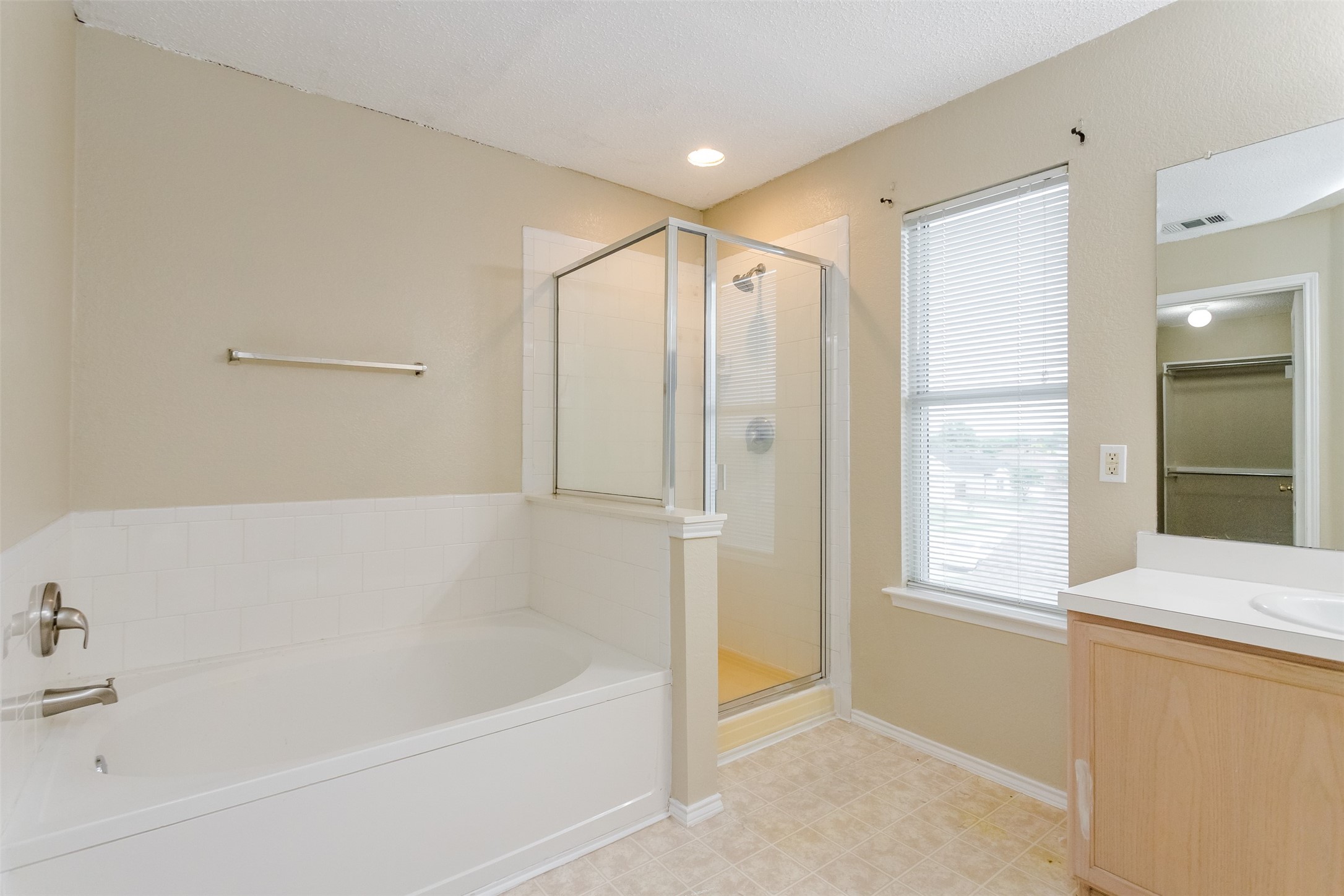 1308 Dundee Drive Arlington TX 76002