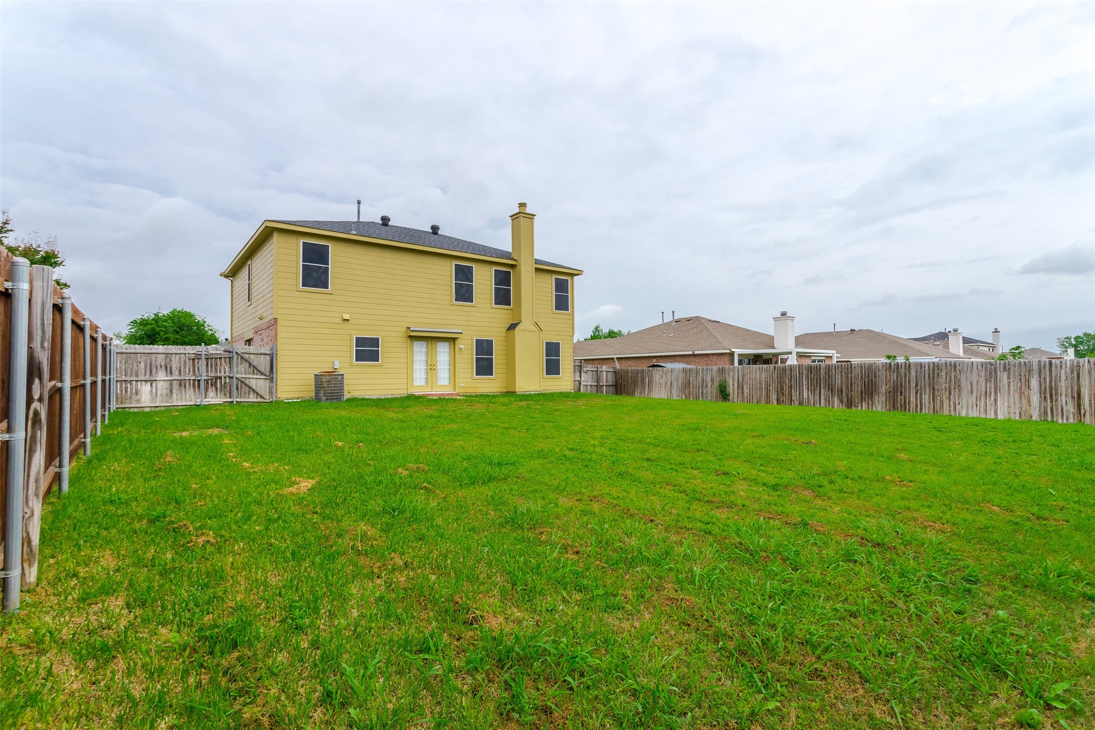 1308 Dundee Drive Arlington TX 76002