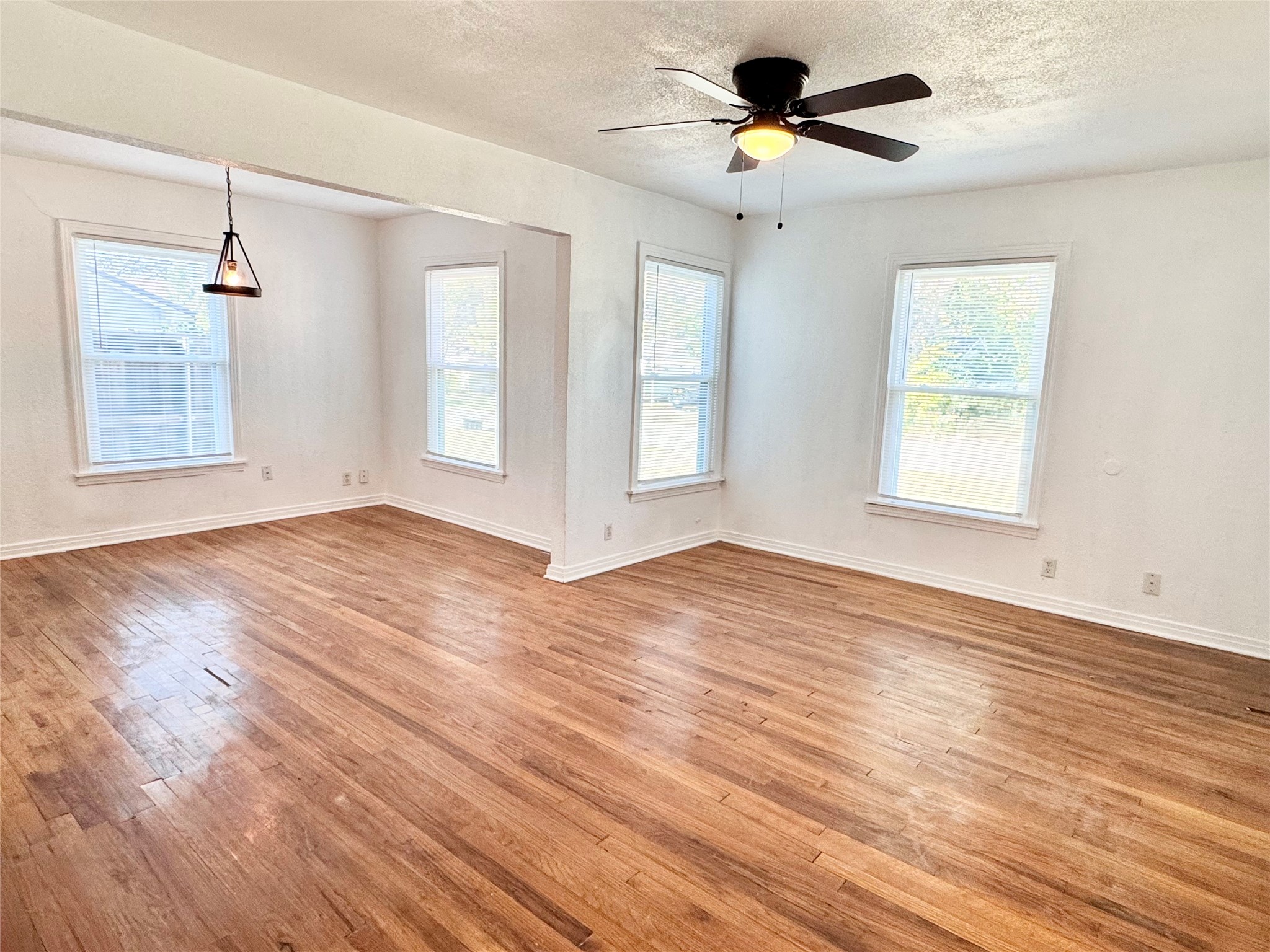 4236 Voncille Street Haltom City TX 76117