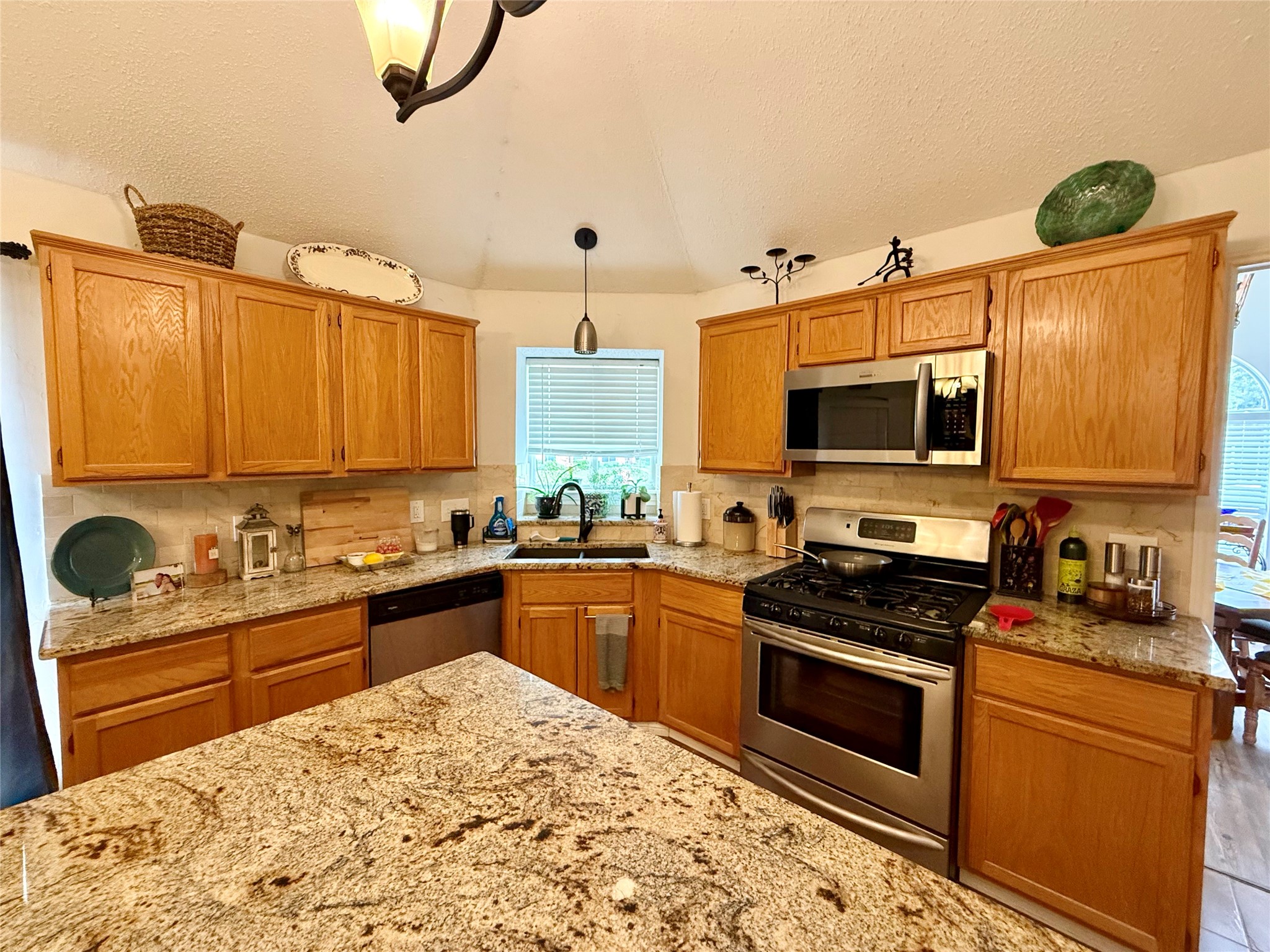 1658 Glenmore Drive Lewisville TX 75077
