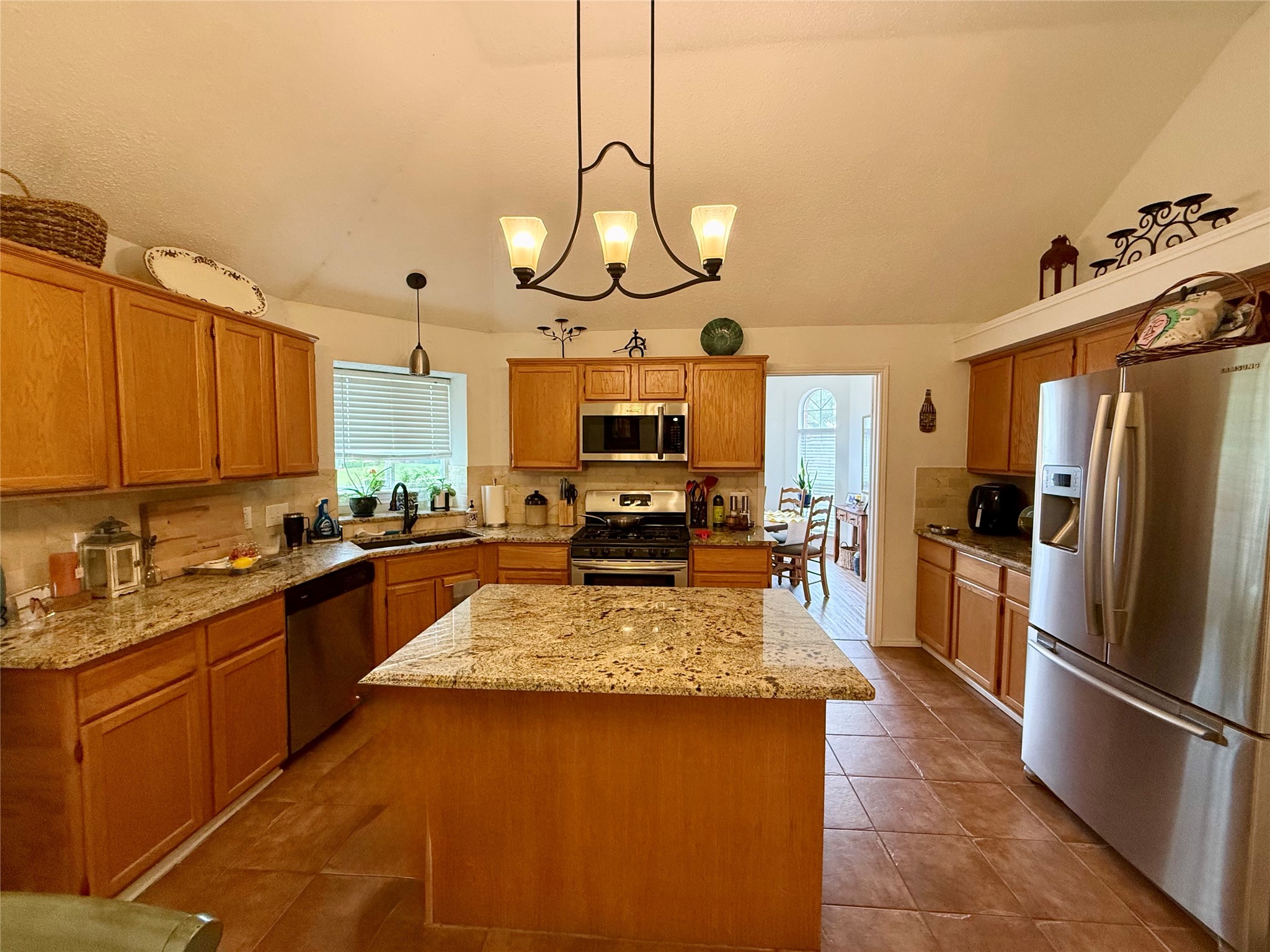 1658 Glenmore Drive Lewisville TX 75077