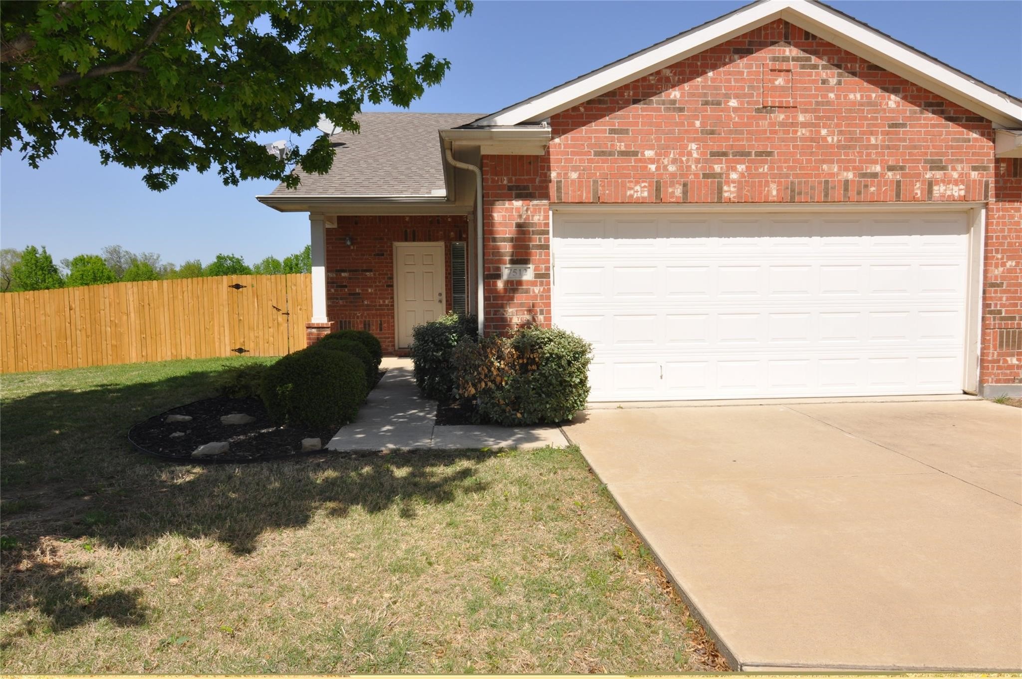 7512 Howling Coyote Lane Fort Worth TX 76131