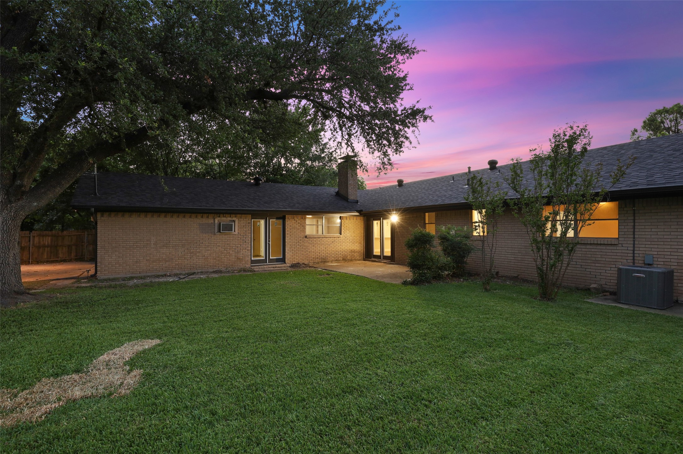 3126 Jubilee Trail Dallas TX 75229