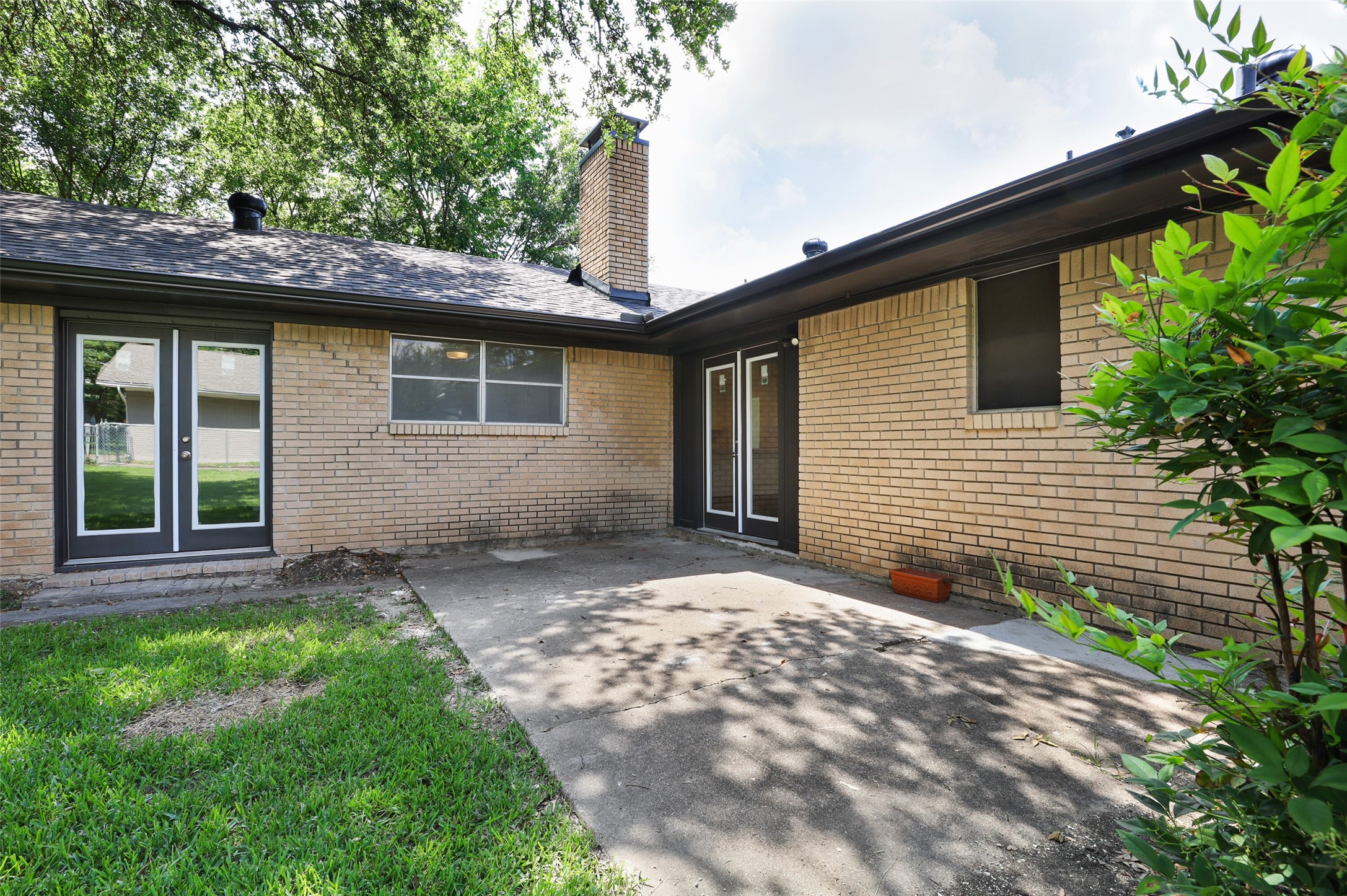 3126 Jubilee Trail Dallas TX 75229