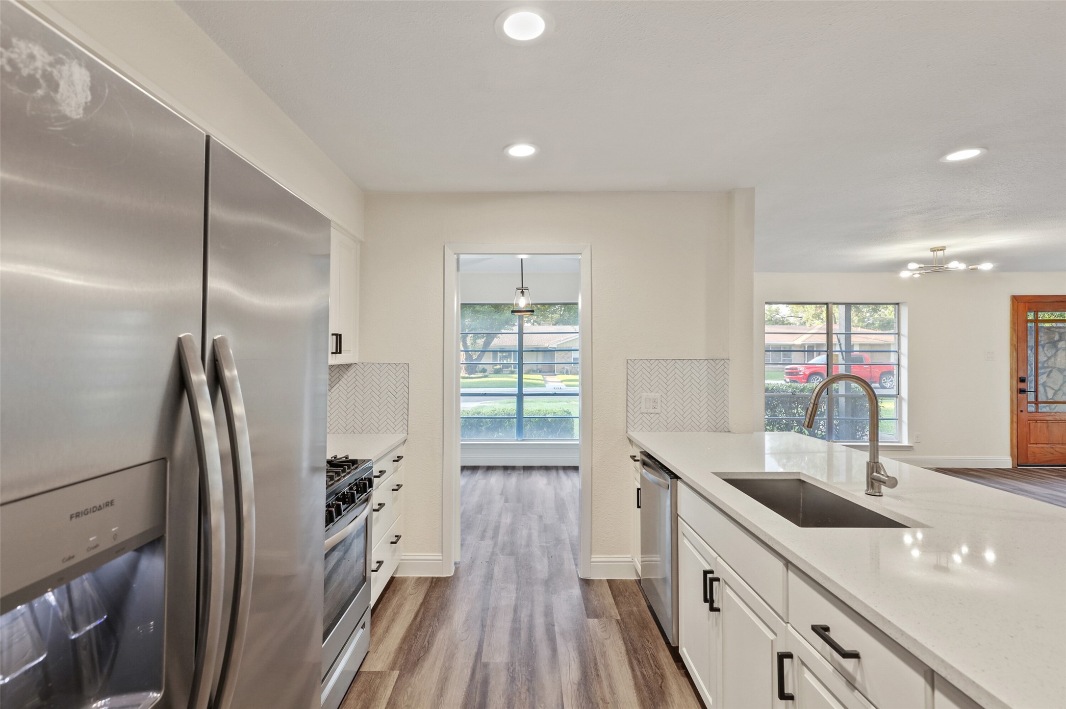 3126 Jubilee Trail Dallas TX 75229