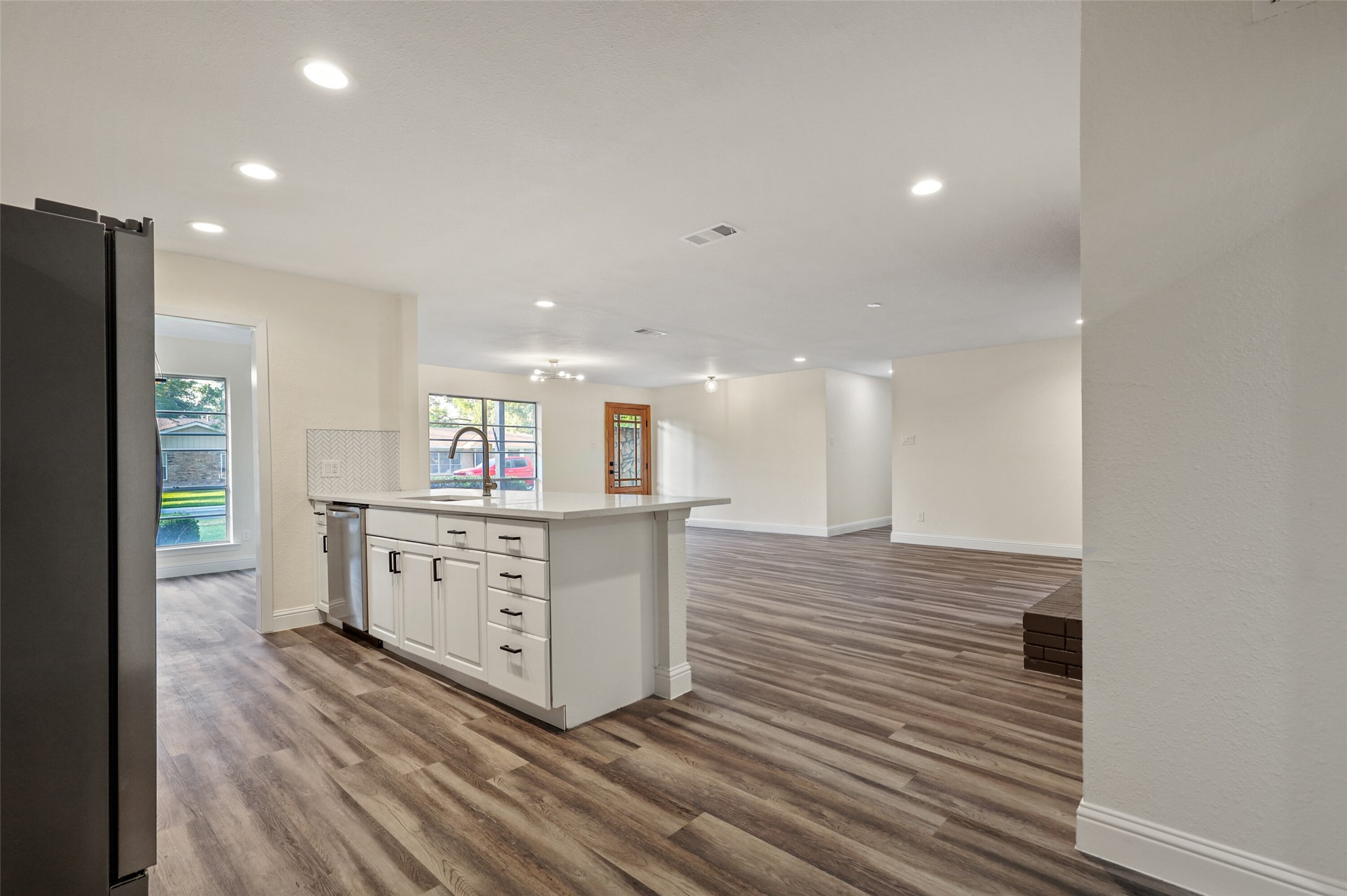 3126 Jubilee Trail Dallas TX 75229