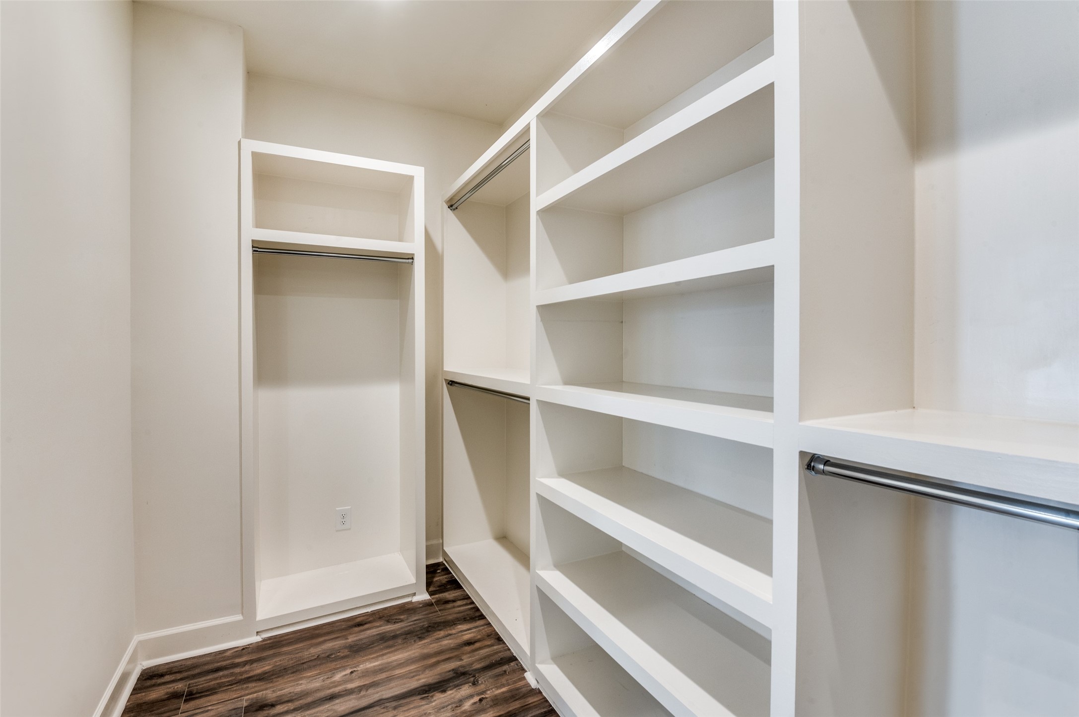 1813 Park Avenue Dallas TX 75215