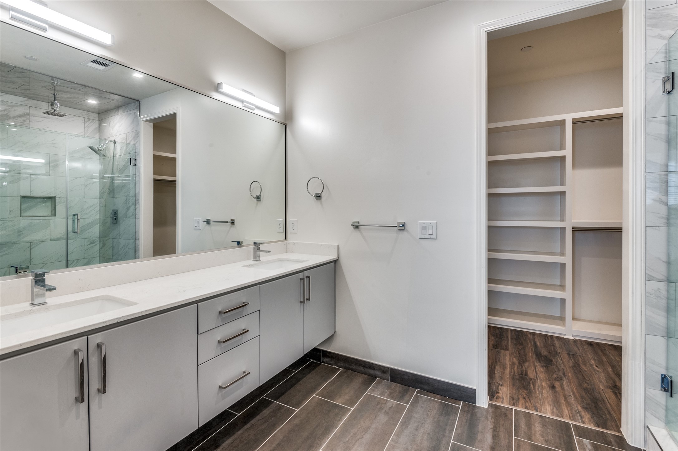 1813 Park Avenue Dallas TX 75215