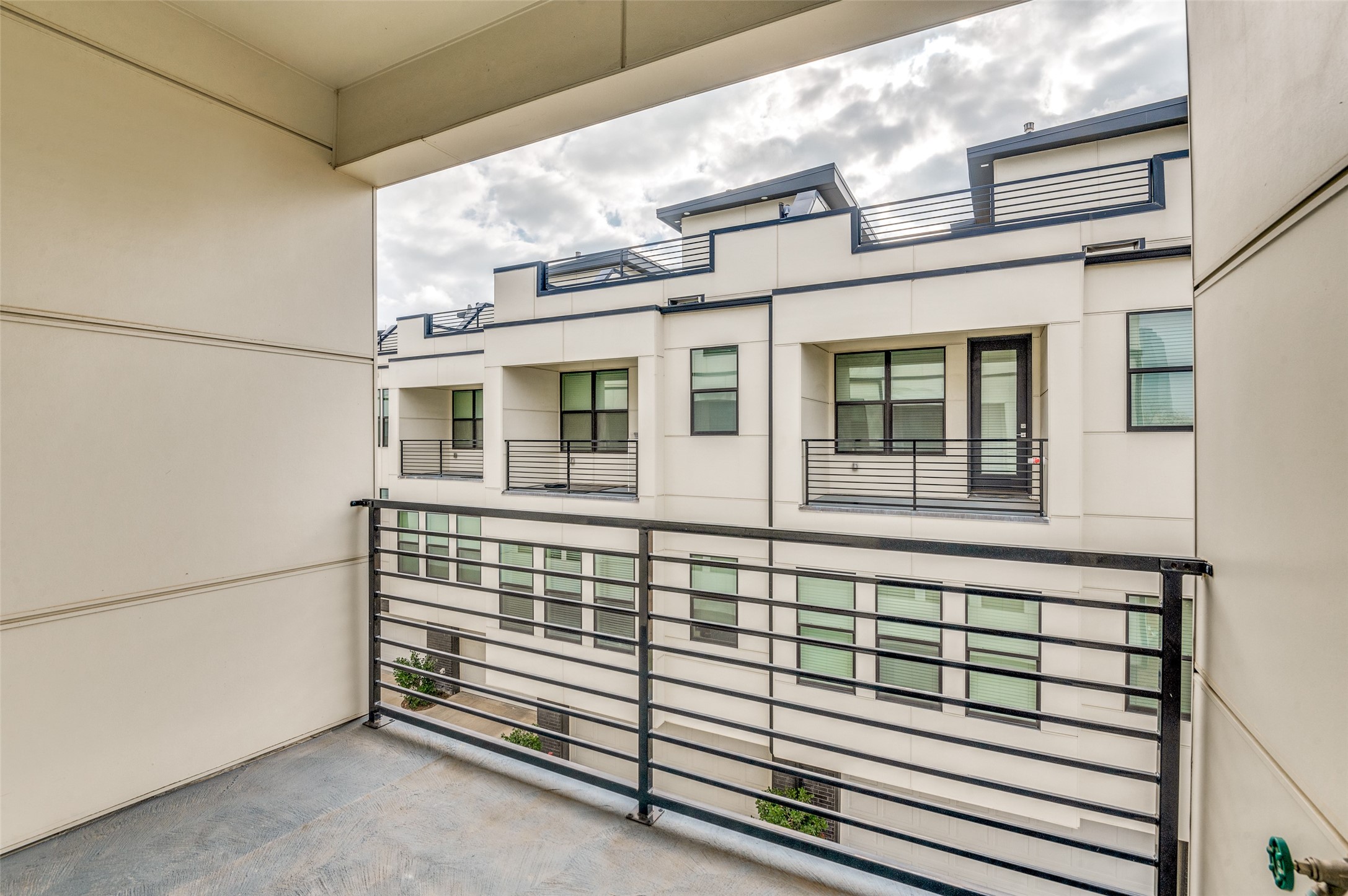 1813 Park Avenue Dallas TX 75215