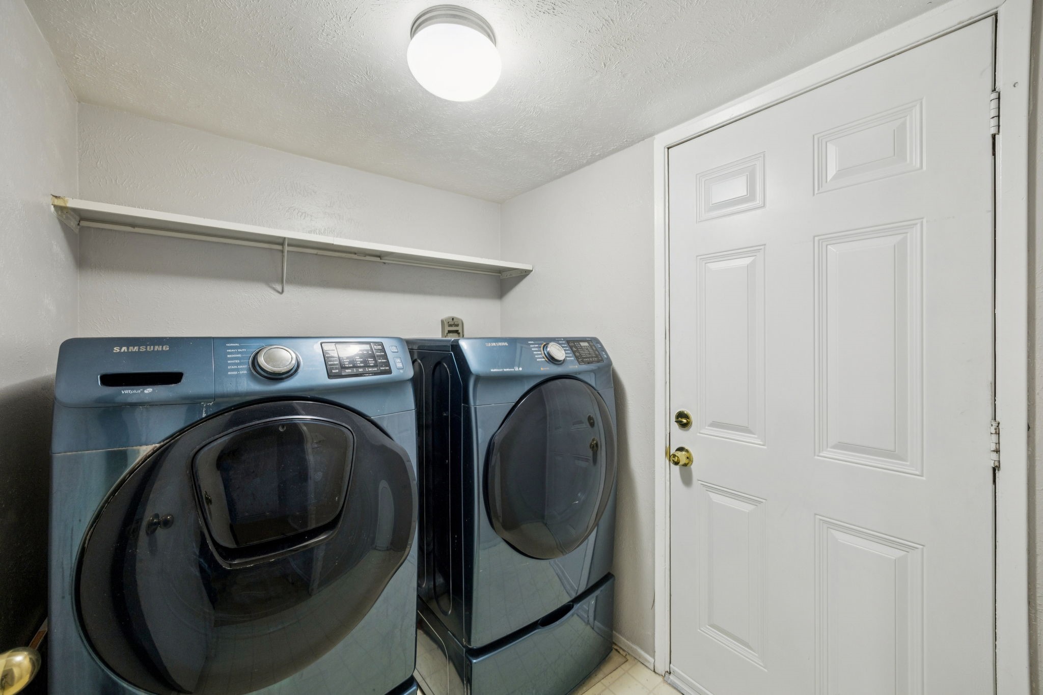 317 E Grenoble Drive Grand Prairie TX 75052