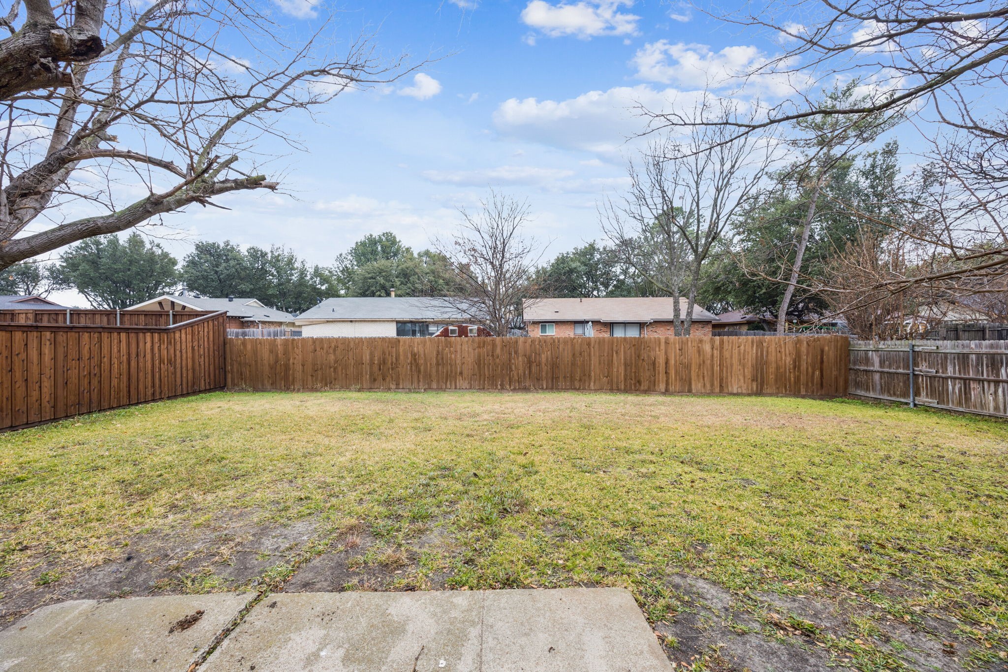 317 E Grenoble Drive Grand Prairie TX 75052