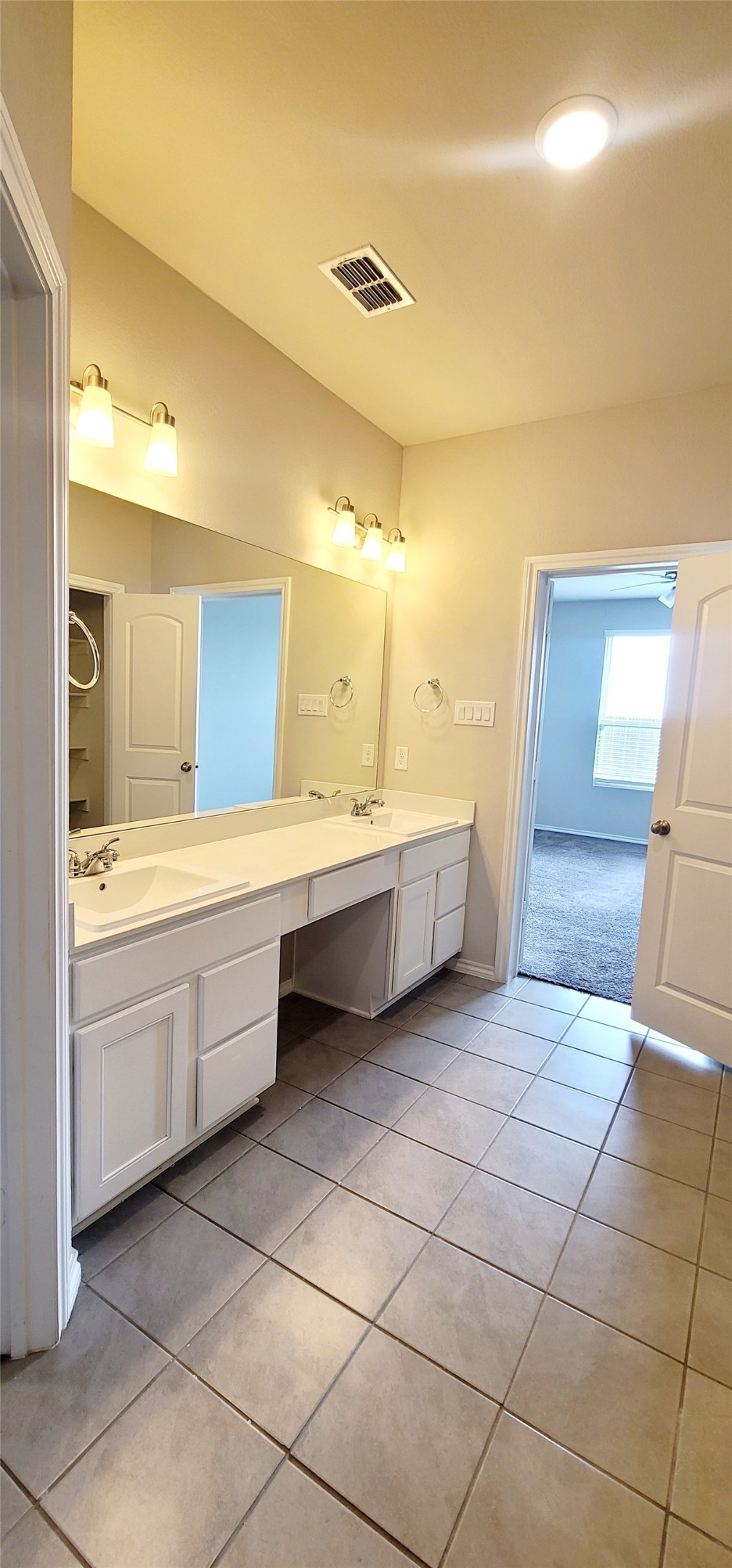 933 Ravenwood Lane Van Alstyne TX 75495