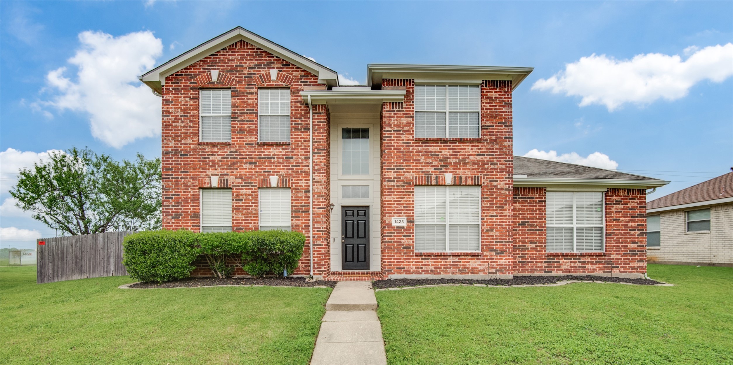 1425 Gatlinburg Circle Desoto TX 75115