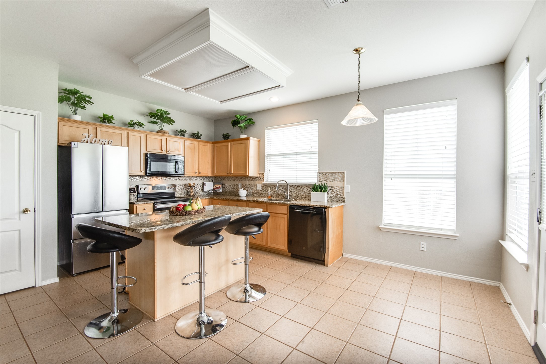 1425 Gatlinburg Circle Desoto TX 75115