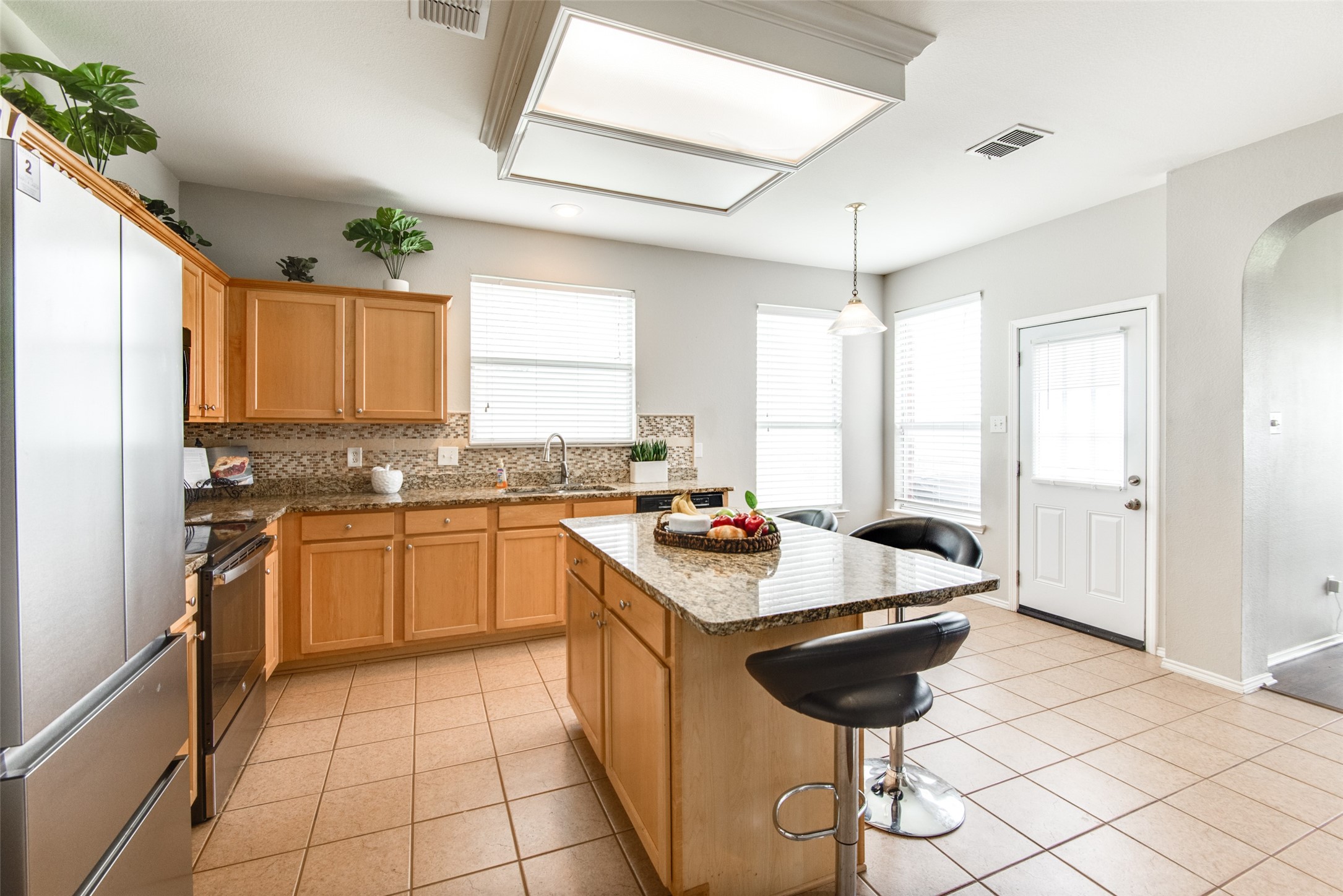 1425 Gatlinburg Circle Desoto TX 75115