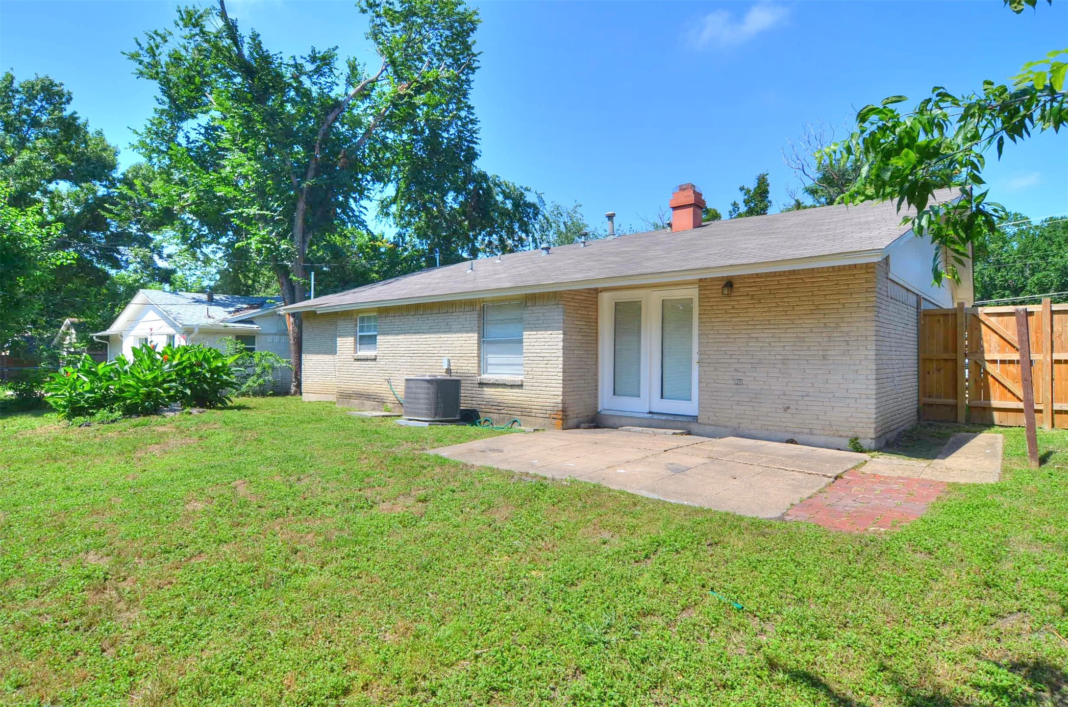 1412 West Shore Drive Richardson TX 75080
