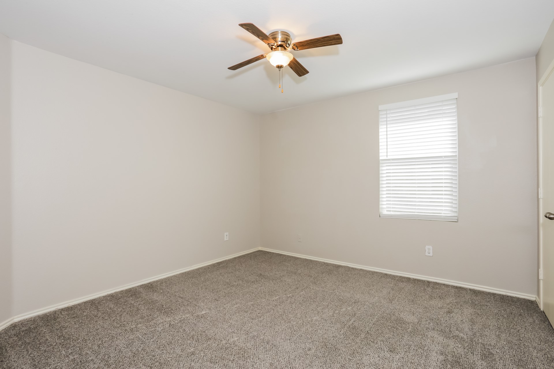 1413 Erin Drive Burleson TX 76028