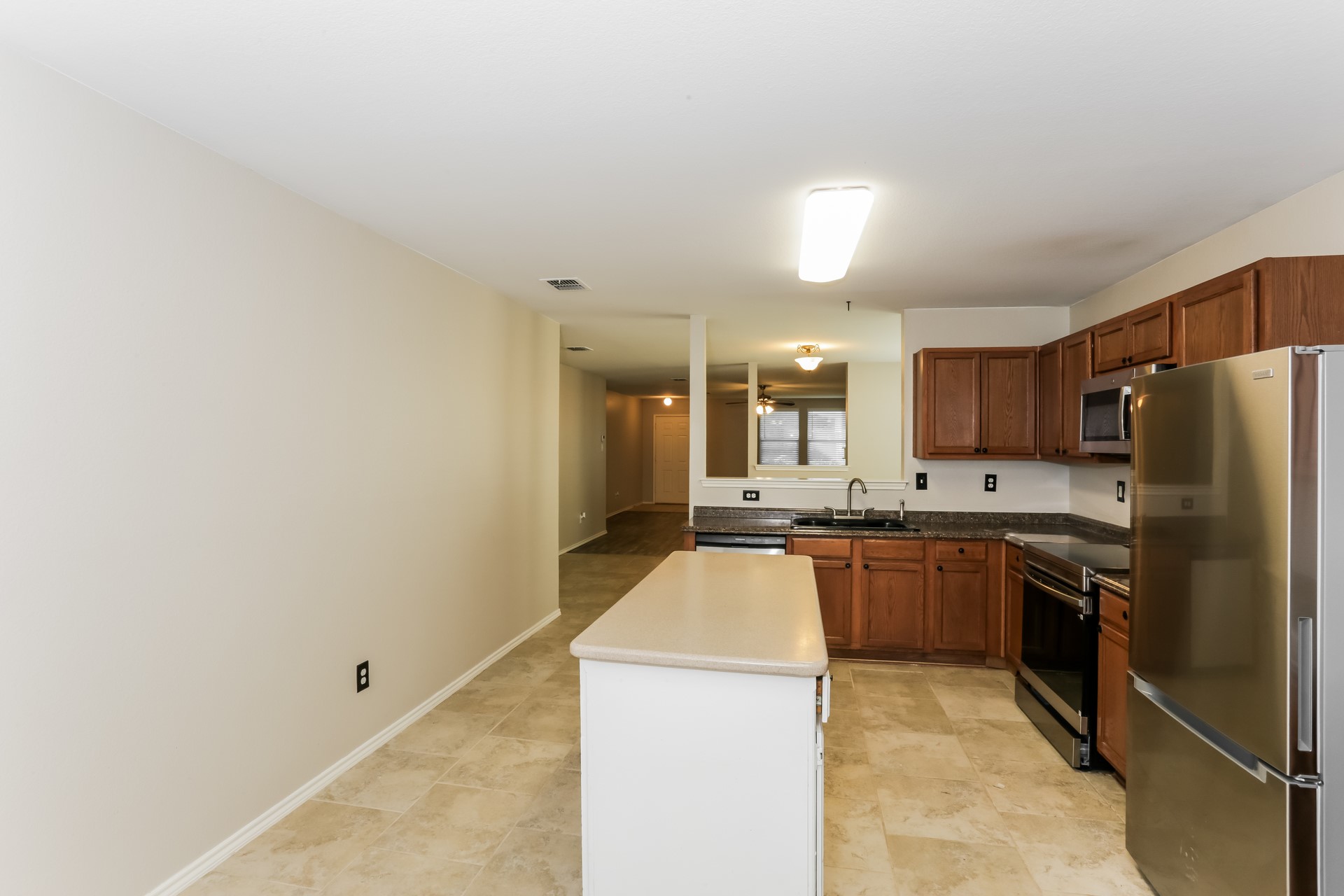 1413 Erin Drive Burleson TX 76028