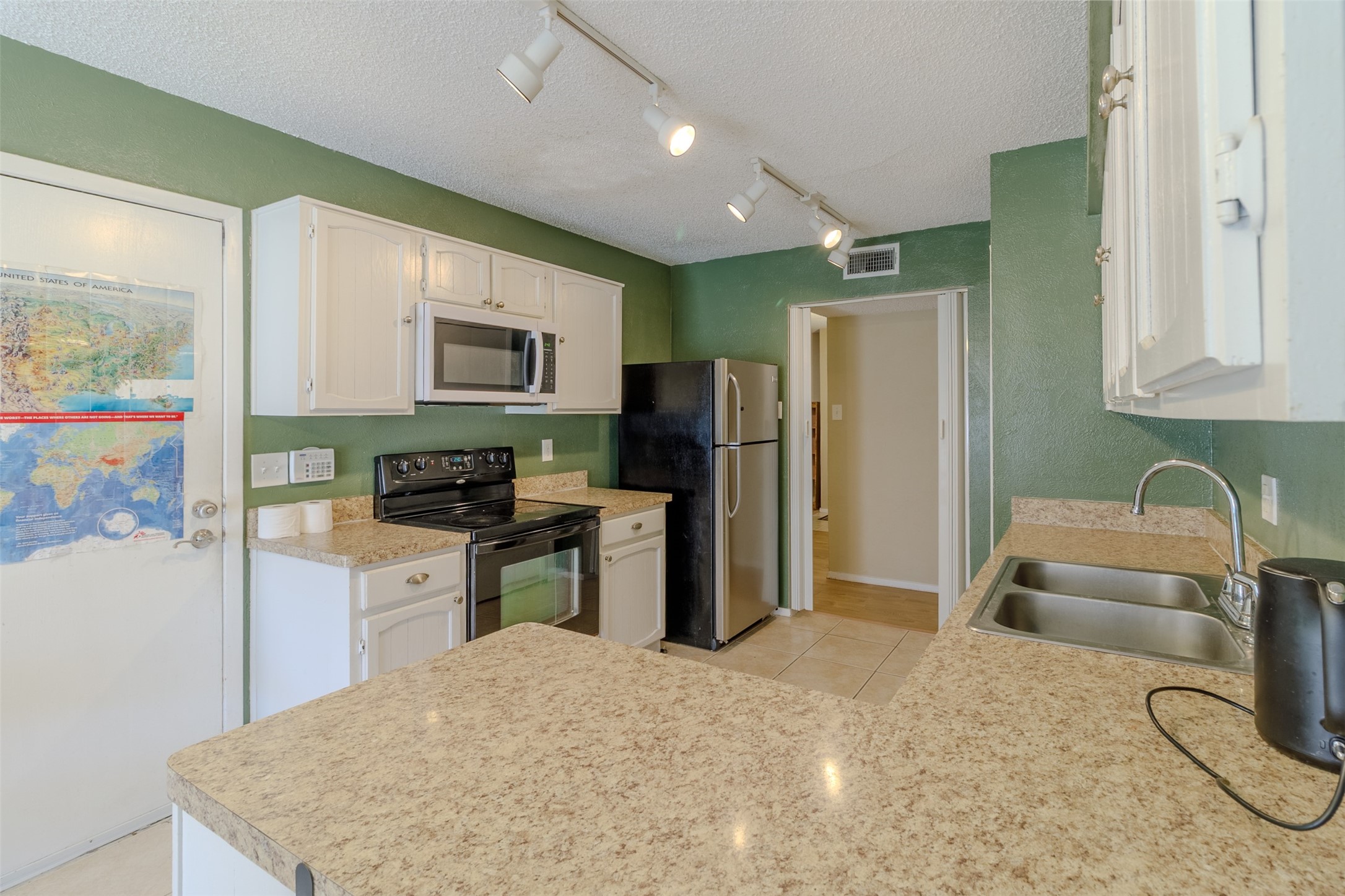 2614 Saint George Drive Garland TX 75044