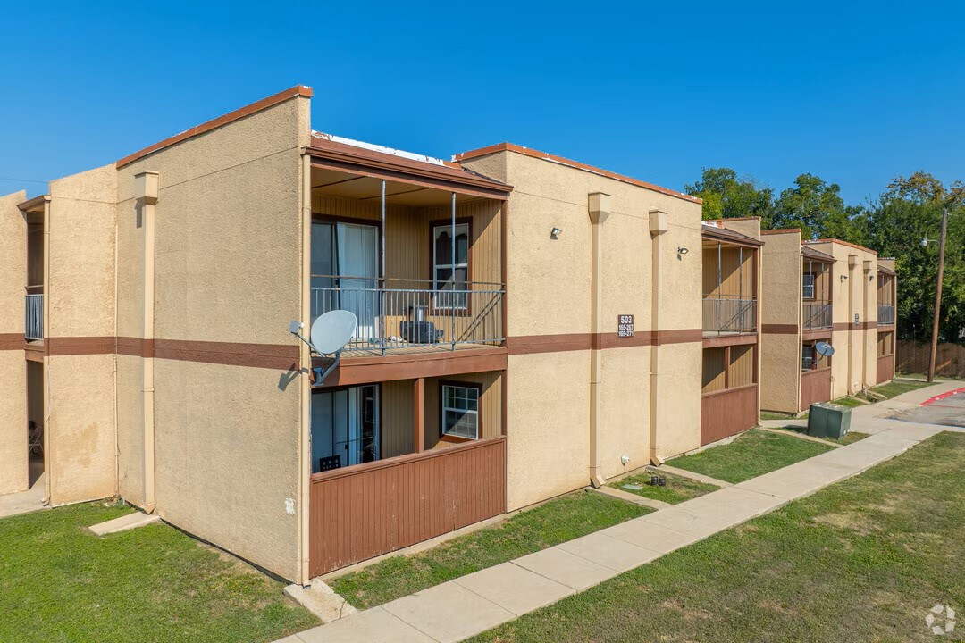 401 N Merrill Avenue Duncanville TX 75116