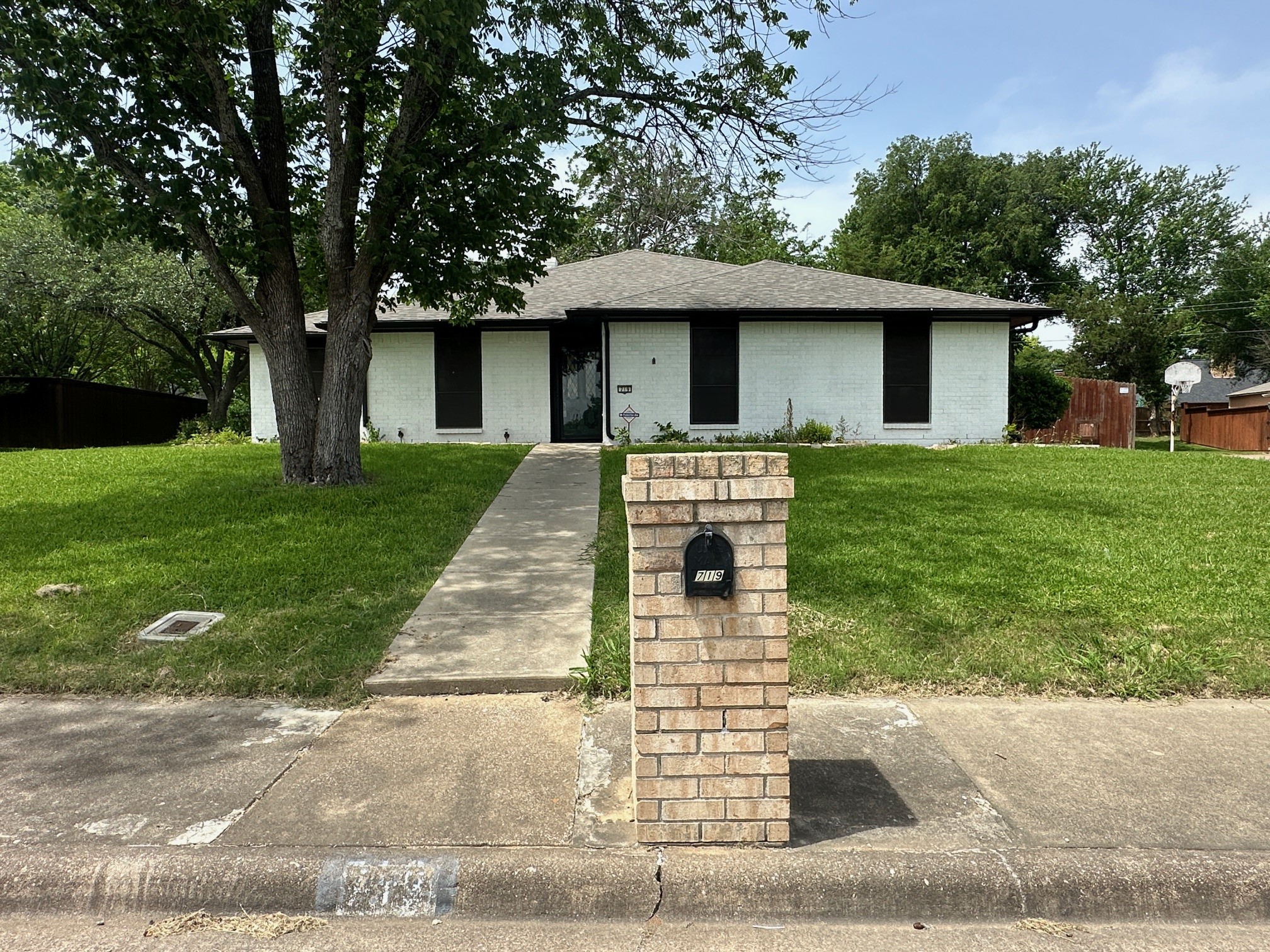 719 Athenia Way Duncanville TX 75137