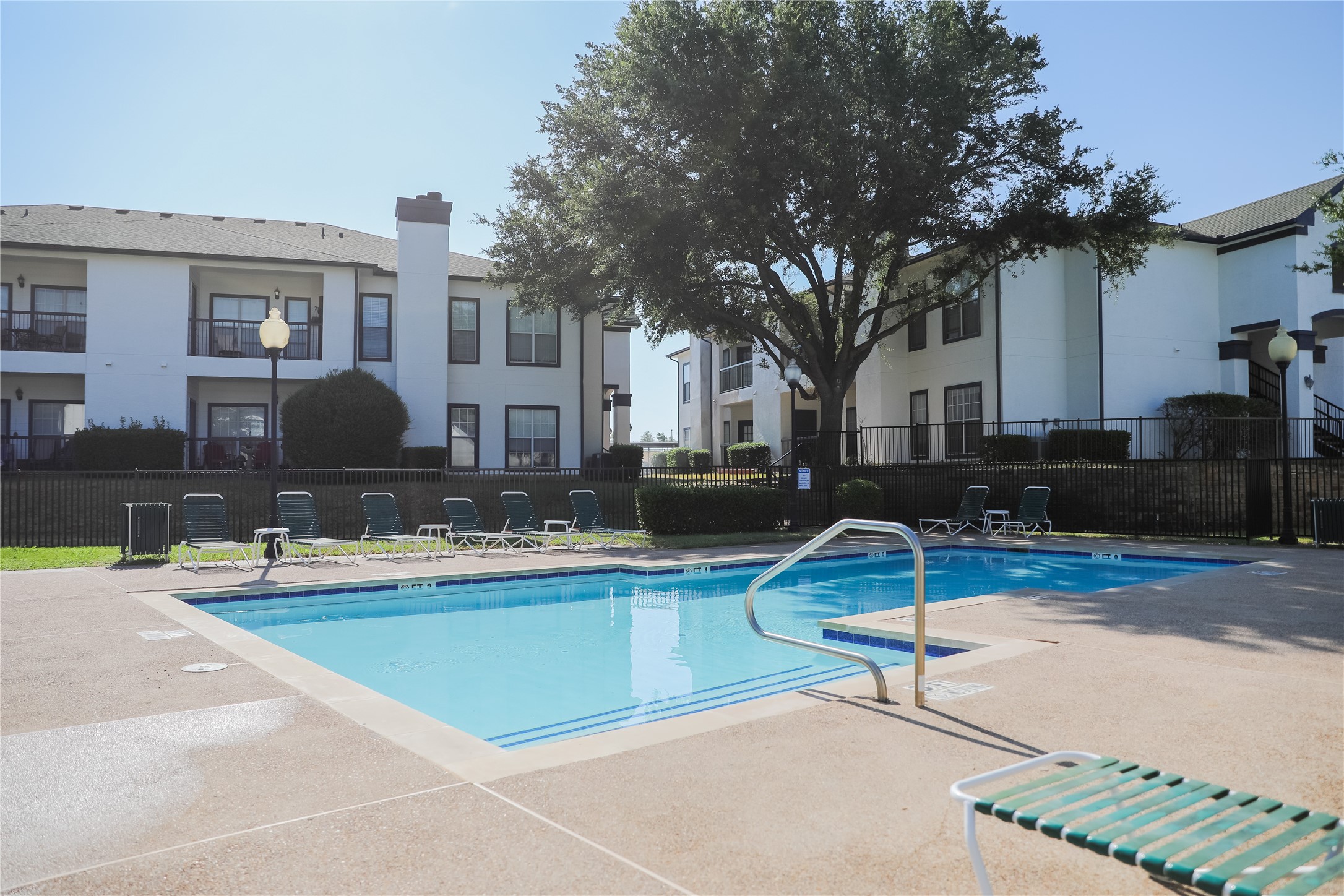 1600 N 9th Street Midlothian TX 76065