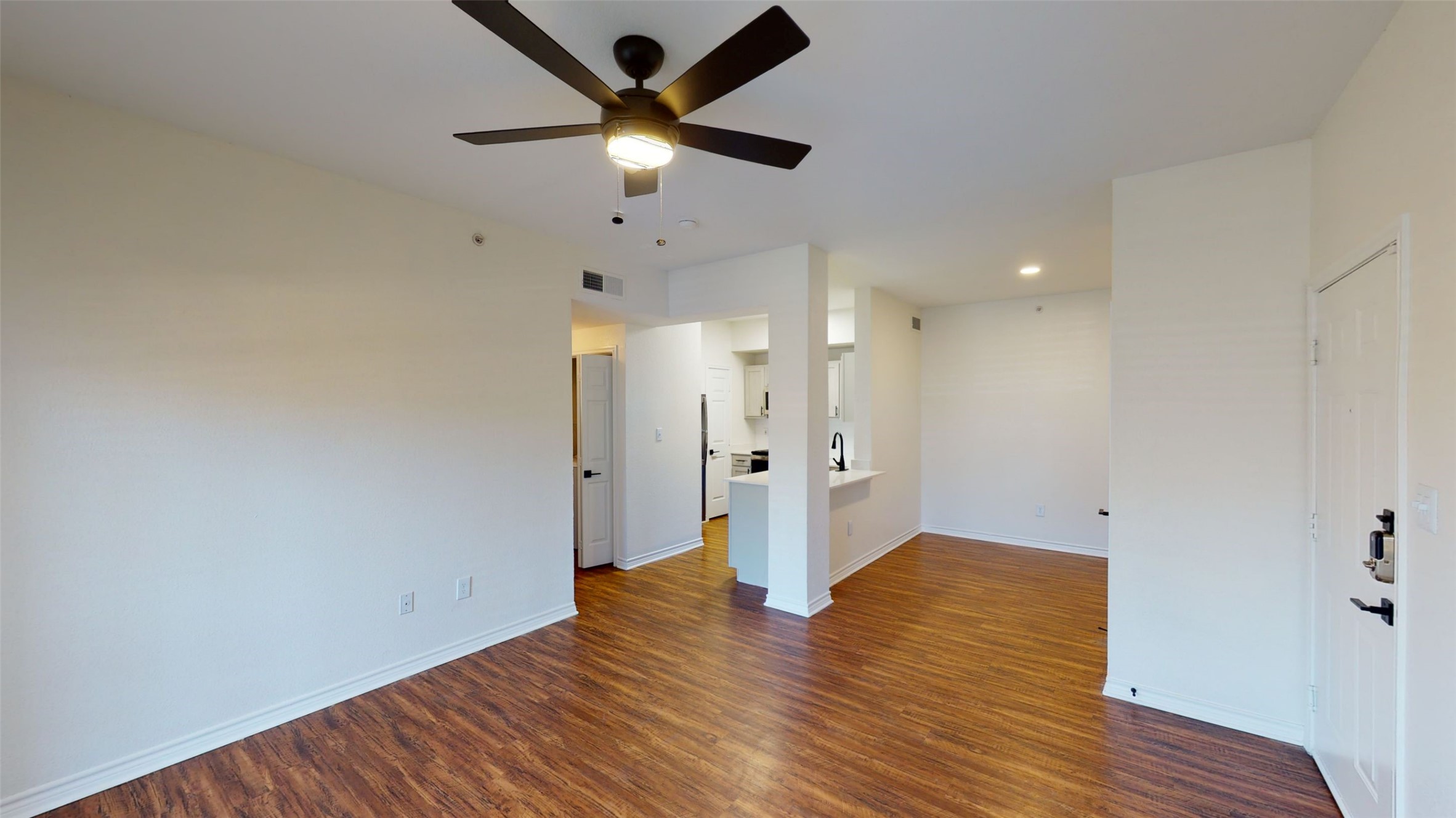 1600 N 9th Street Midlothian TX 76065