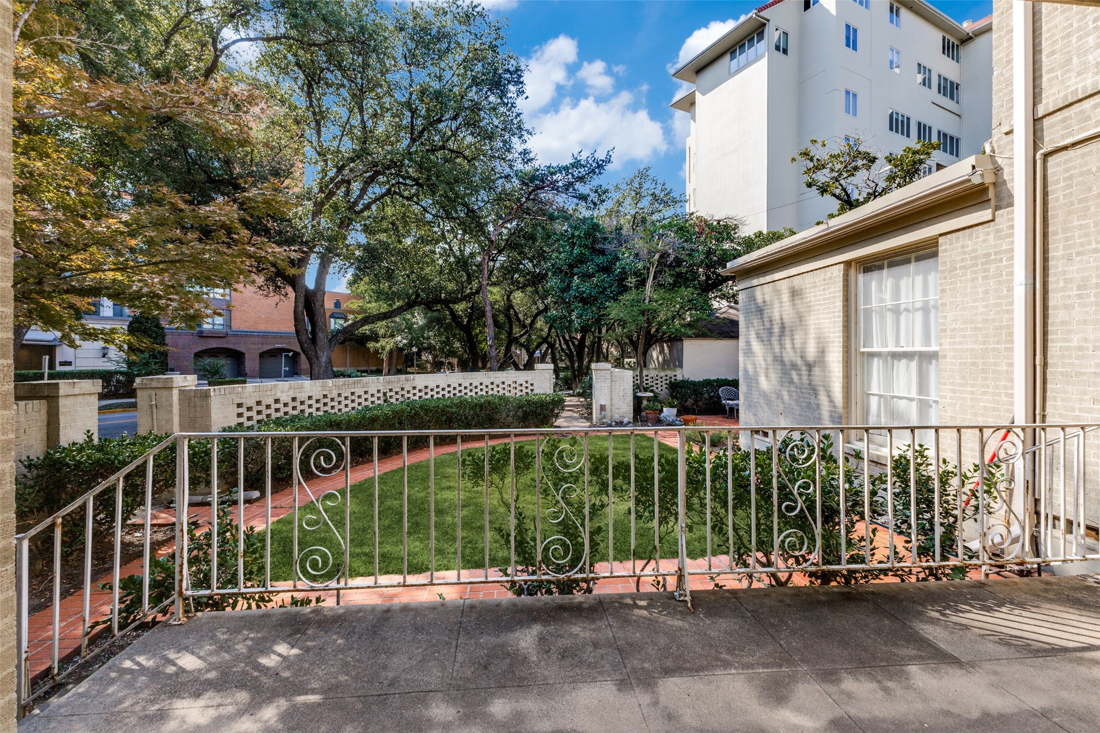 4501 Fairway Avenue Highland Park TX 75219