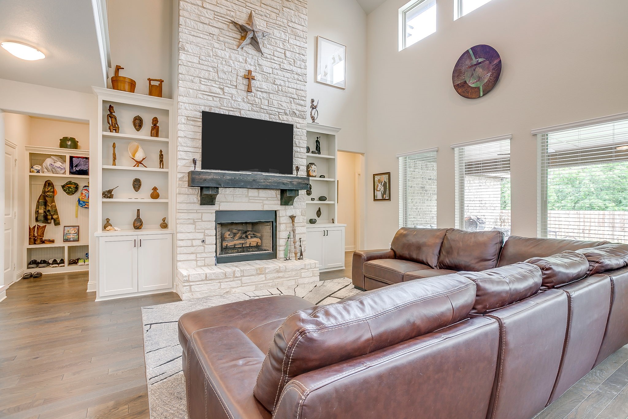 2857 Greenridge Drive Burleson TX 76028
