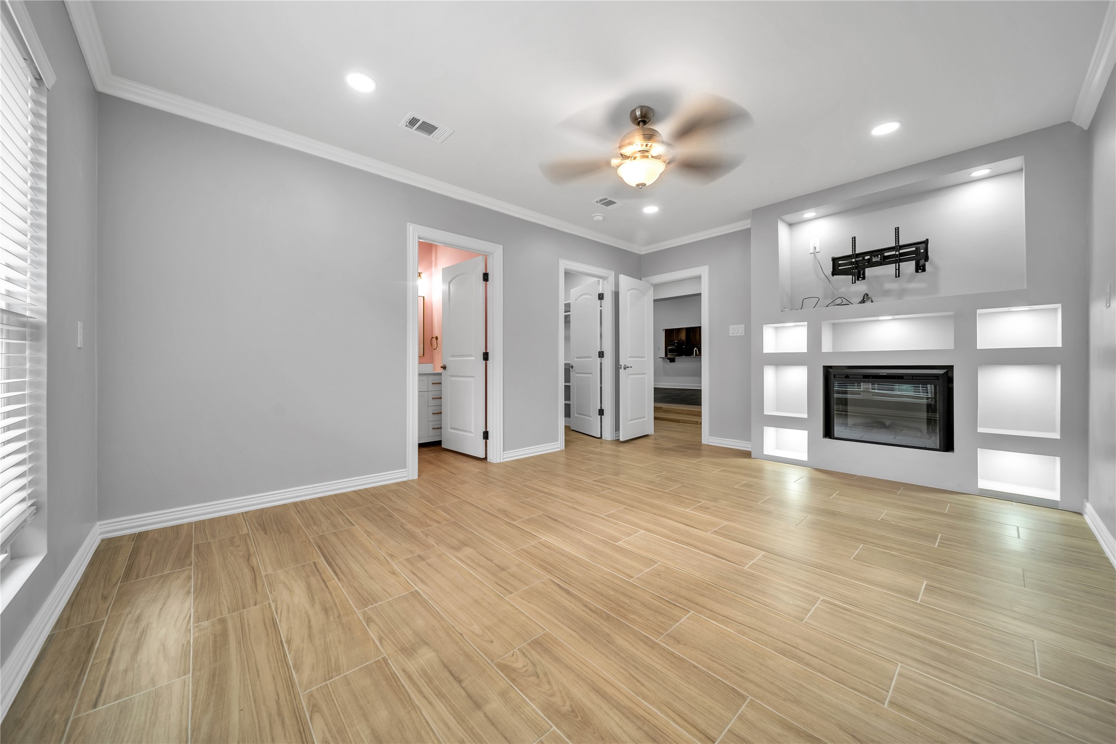 2516 Pinebluff Drive Dallas TX 75228