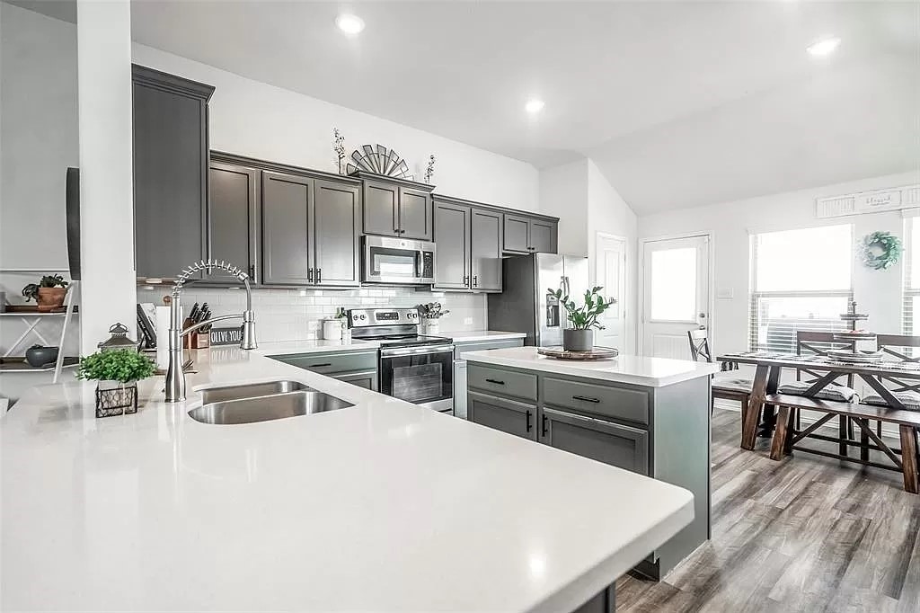 5344 Brahma Trail Fort Worth TX 76179