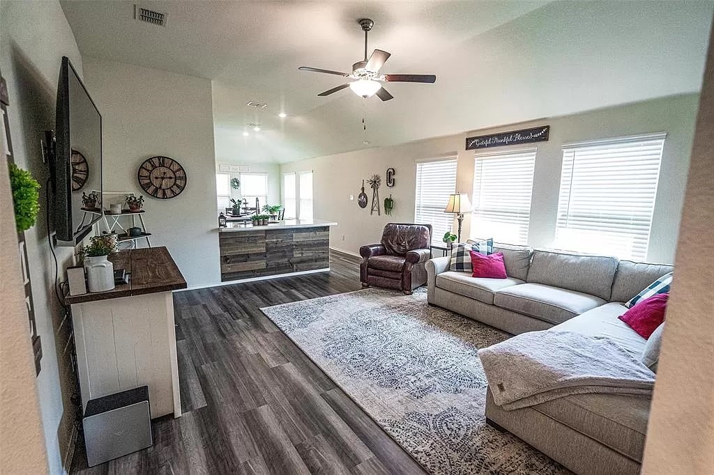 5344 Brahma Trail Fort Worth TX 76179
