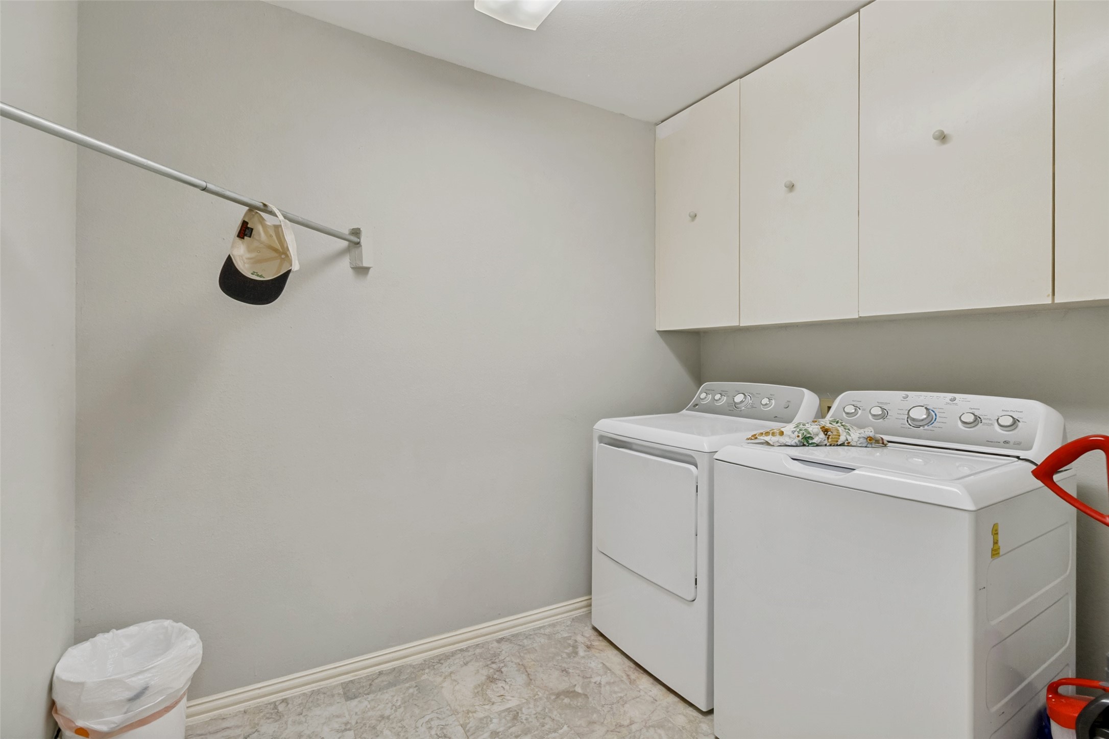 3024 Encino Drive Dallas TX 75228