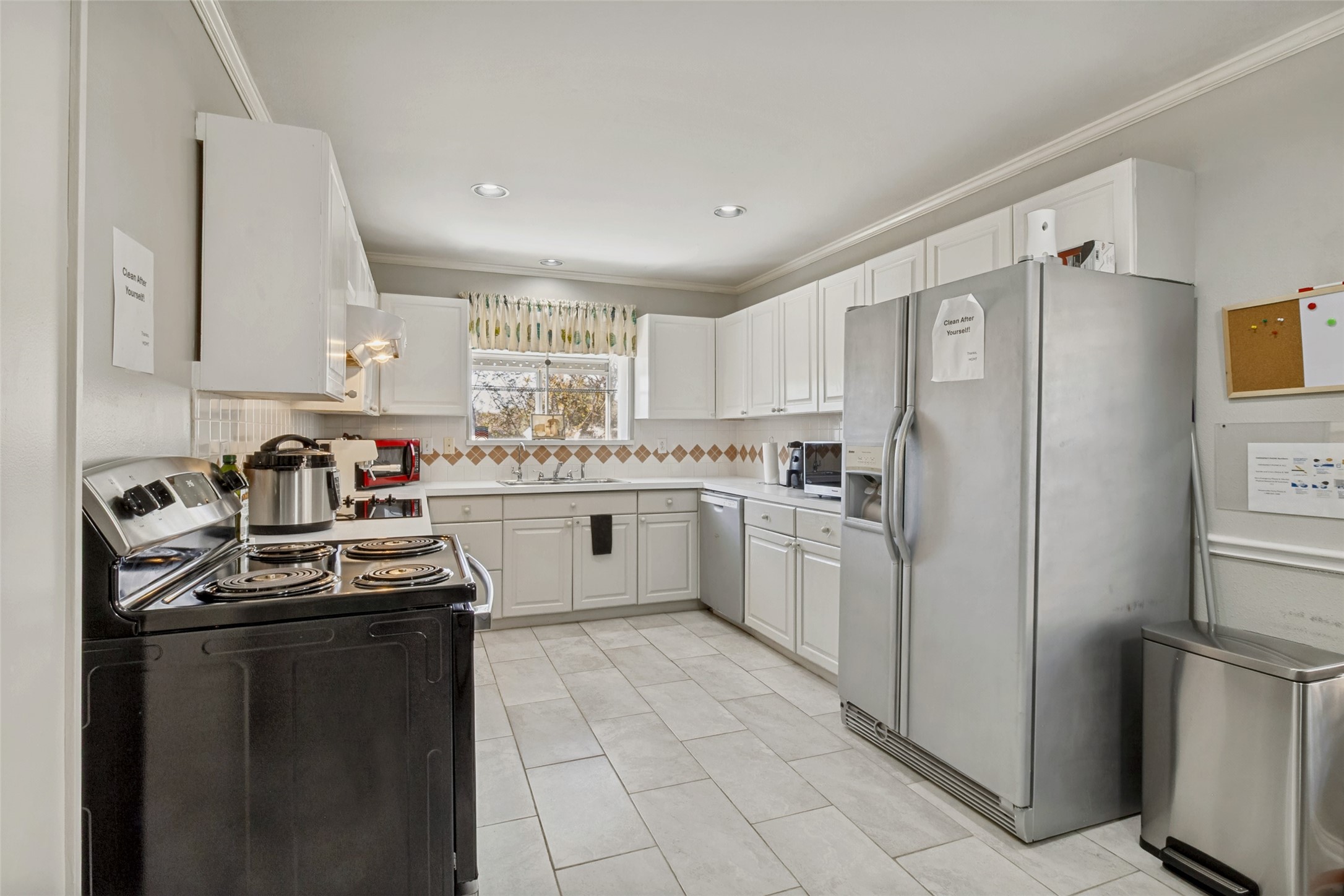 3024 Encino Drive Dallas TX 75228