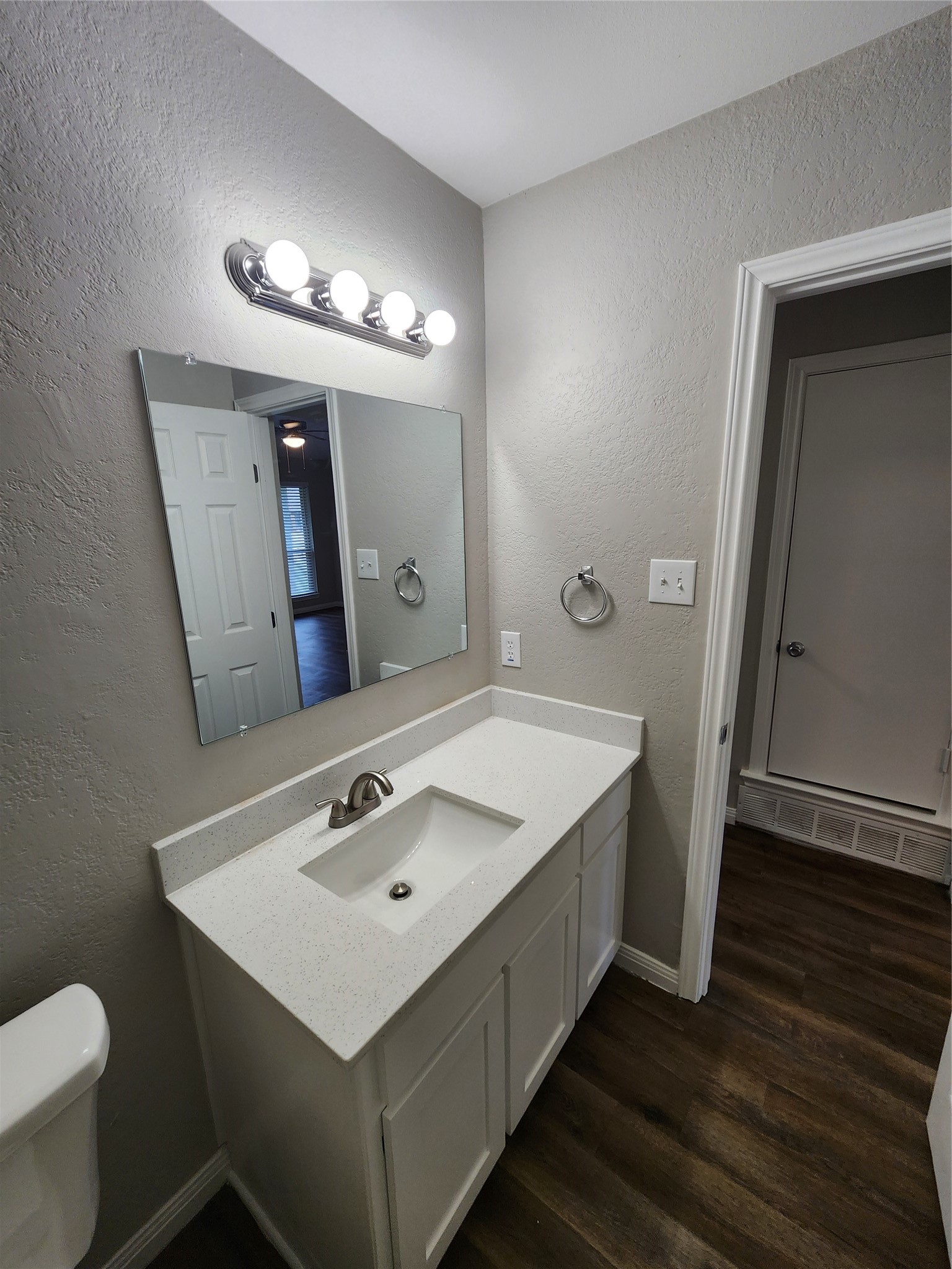 348 Spring Branch Lane Kennedale TX 76060