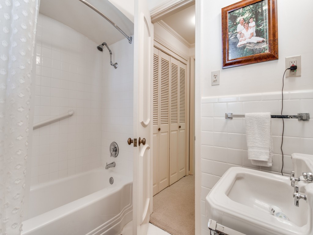 4510 Westway Avenue Highland Park TX 75205